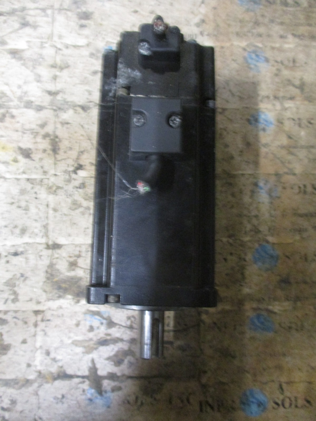 Delta ECMA-C30604ES AC Servo Motor 0.4kW 110VAC 2.6A 3000rpm 1.27N.m *Tested*