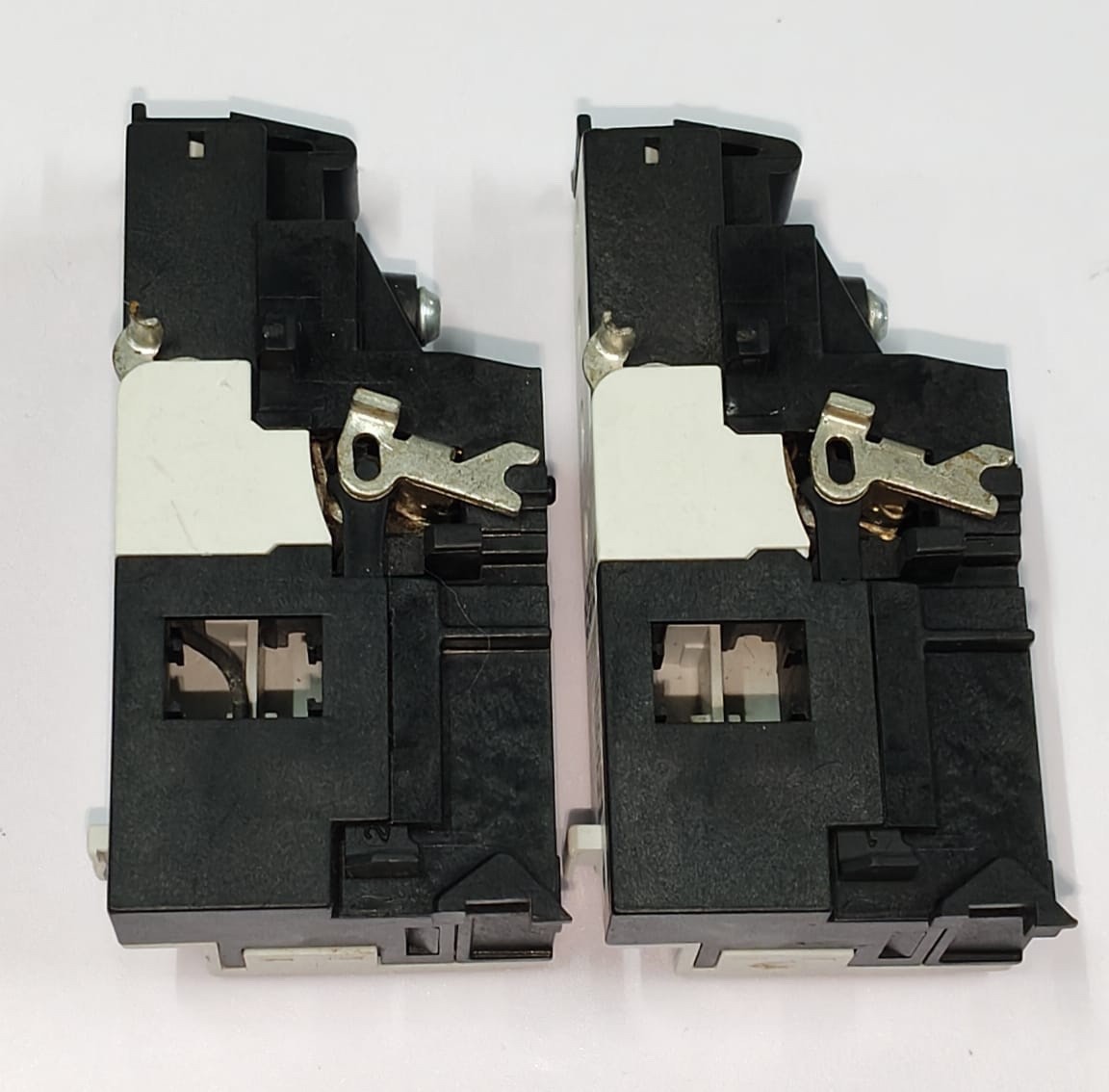 MOELLER NZM2/3-XU 208-240V AC Undervoltage Release NZM2/3-XU-208-240V AC