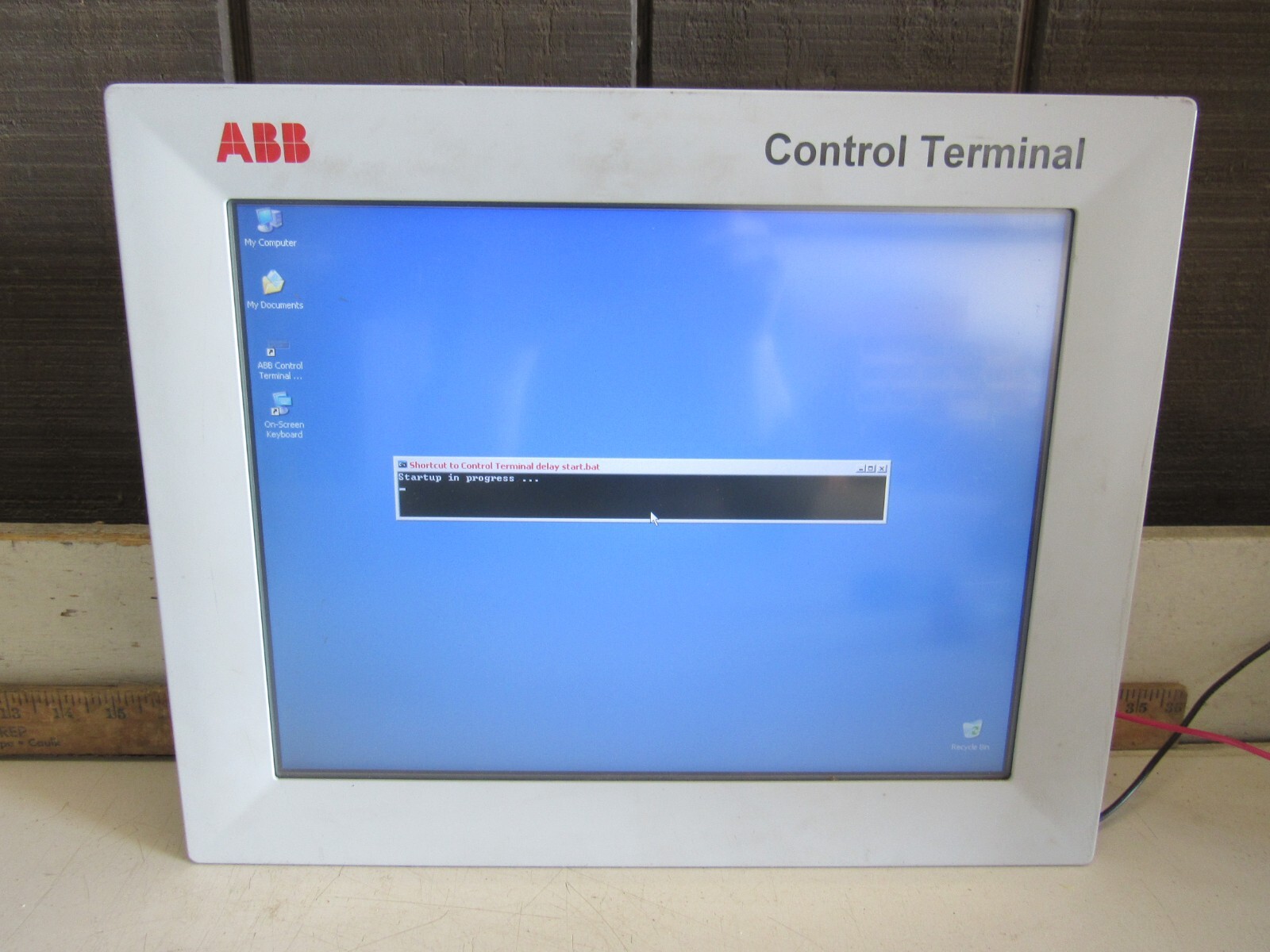 ABB TOUCH PANEL TPC11571 CONTROL TERMINAL 15″ COLOR 115VAC XLNT USED TAKEOUT !@!