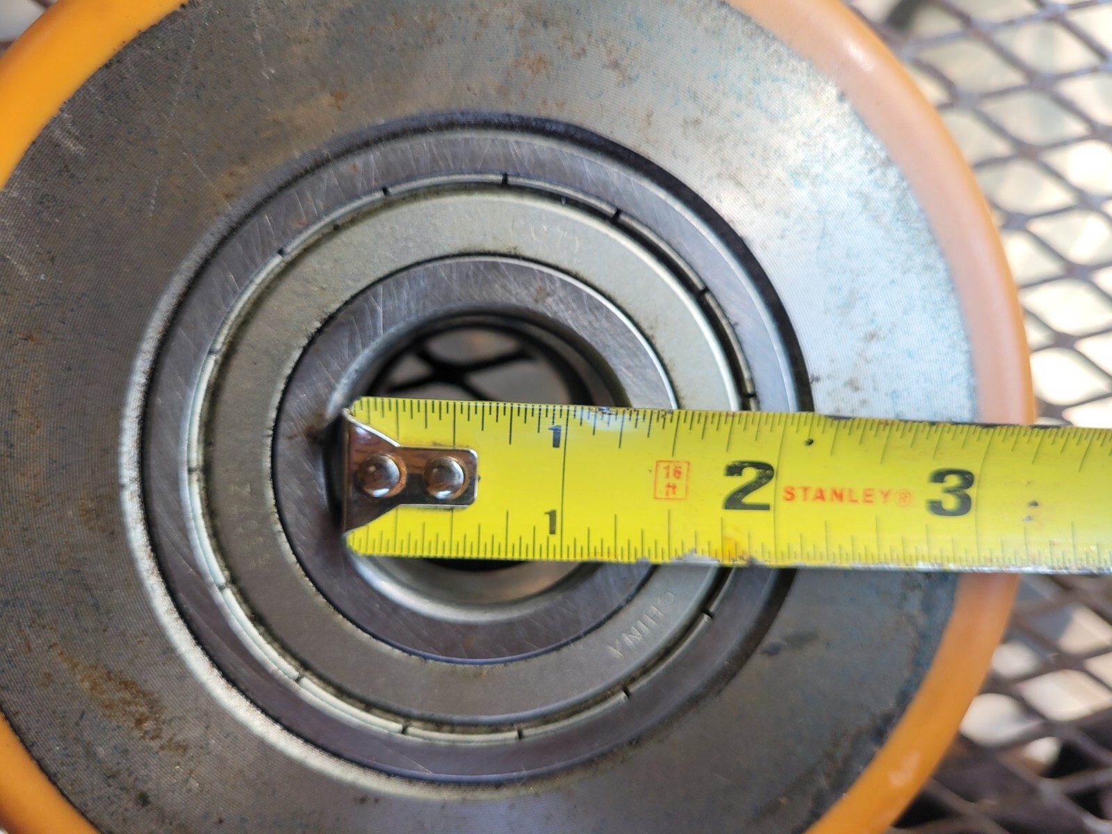CROWN FORKLIFT WHEEL 302 COMPOUND ORANGE INTEGRITY PARTS SYSTEM