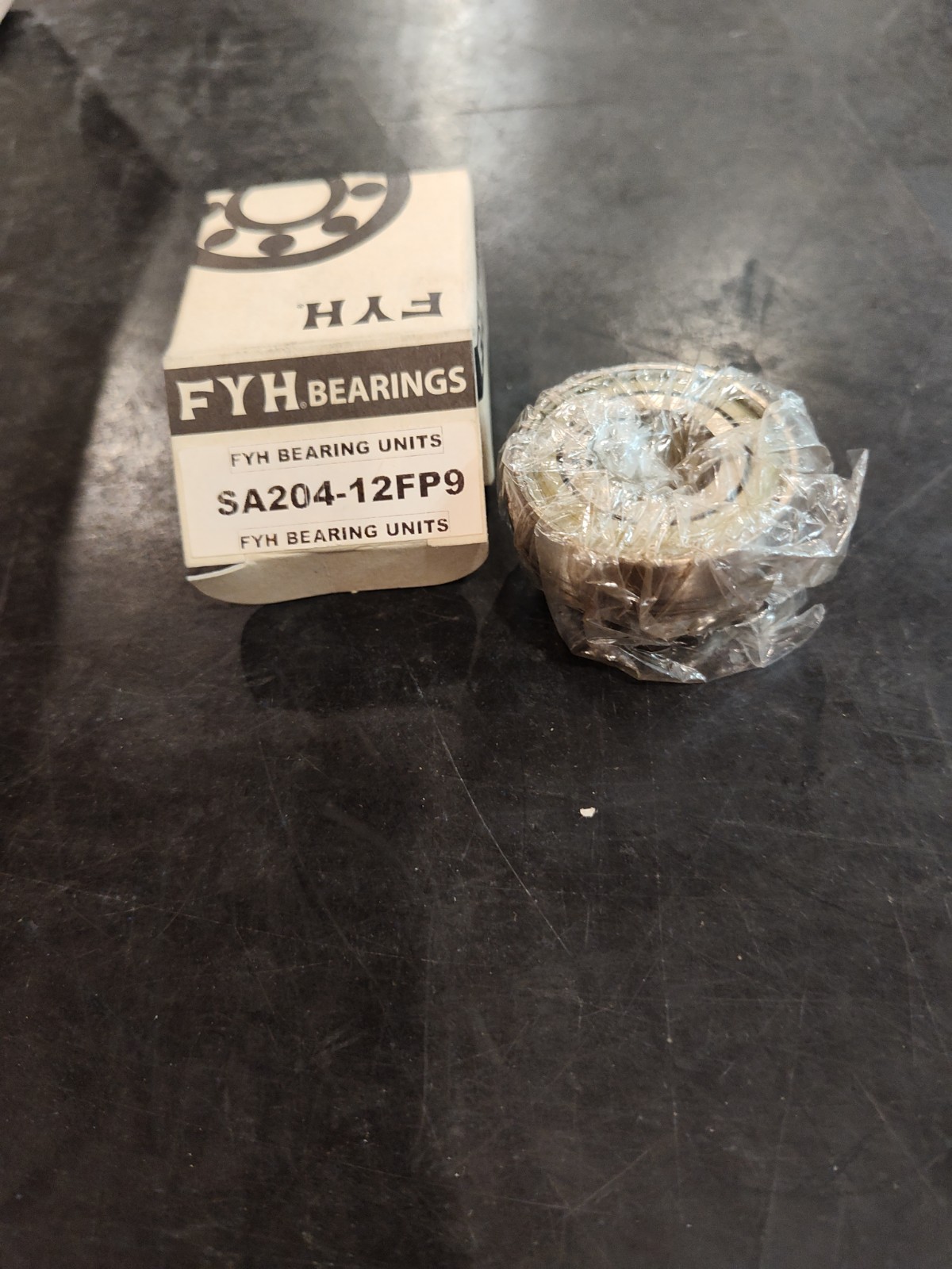FYH SA204-12FP9 Ball Bearing Insert, 3/4″ Bore, Eccentric Collar
