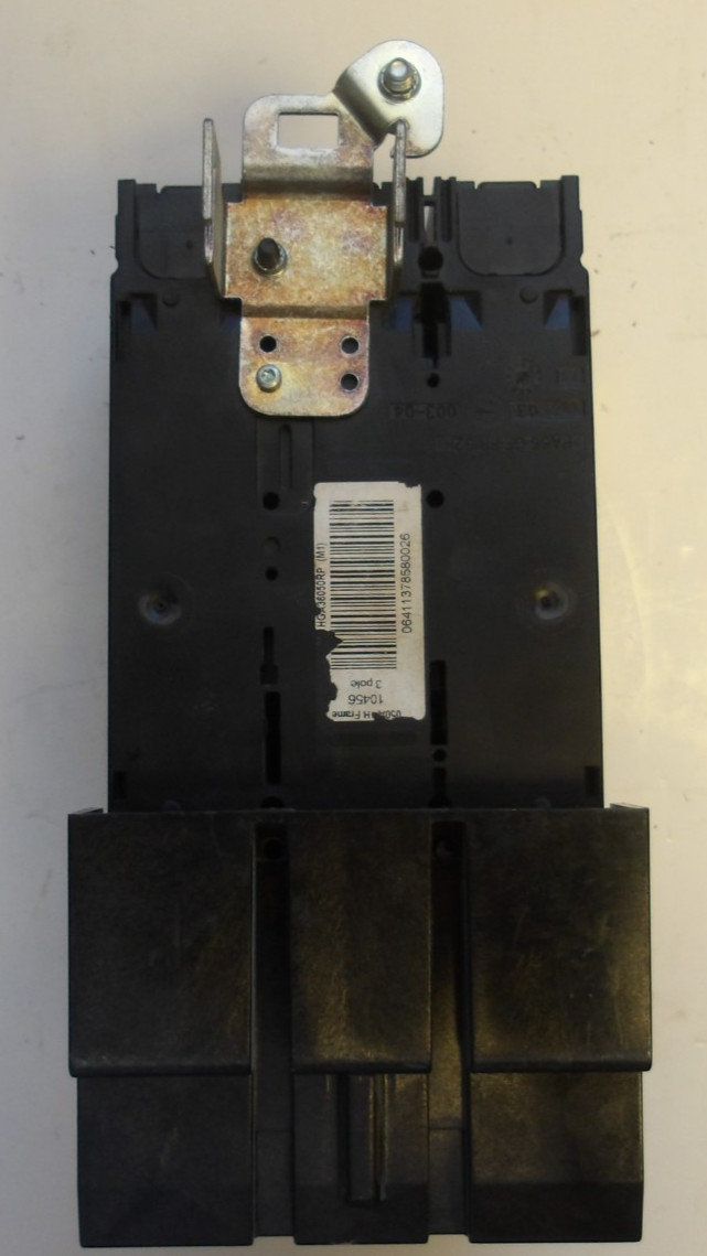 SQUARE D MOLDED CASE CIRCUIT BREAKER HG 060 50/60 HZ 50 AMP 3 POLE P/N HGA36050