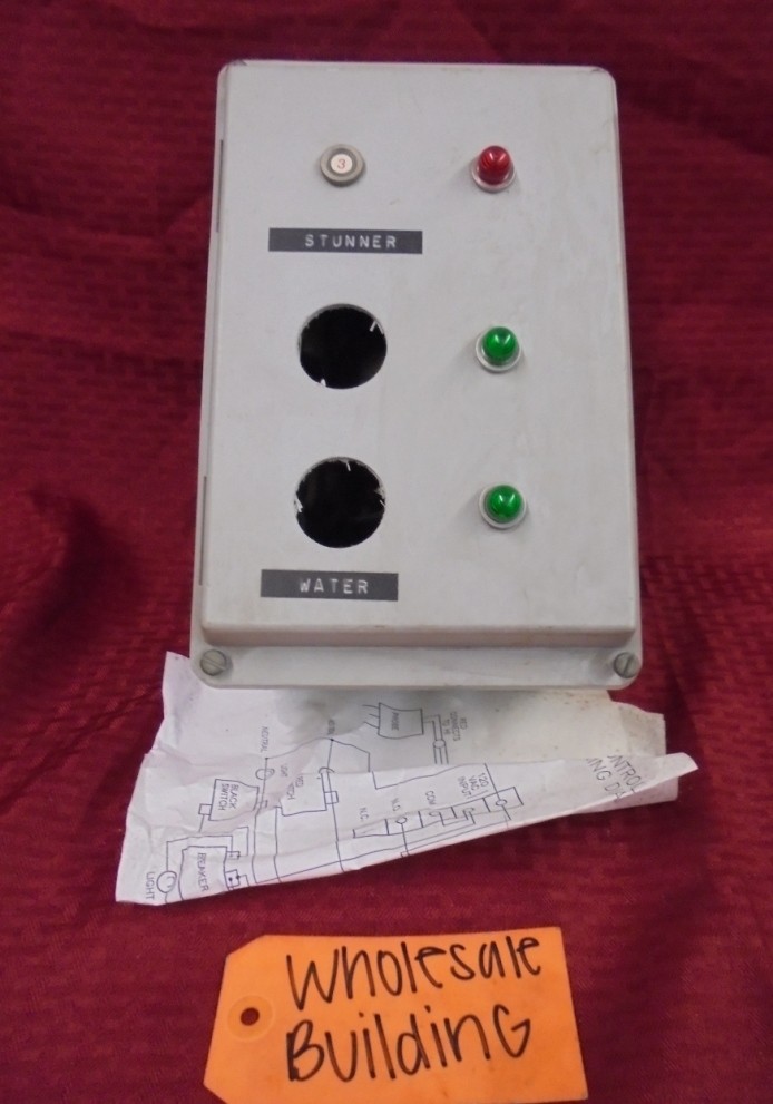 WATER CONTROL ASSEMBLY, HOFFMAN A-1066JFGR, 10 X 6 X 6