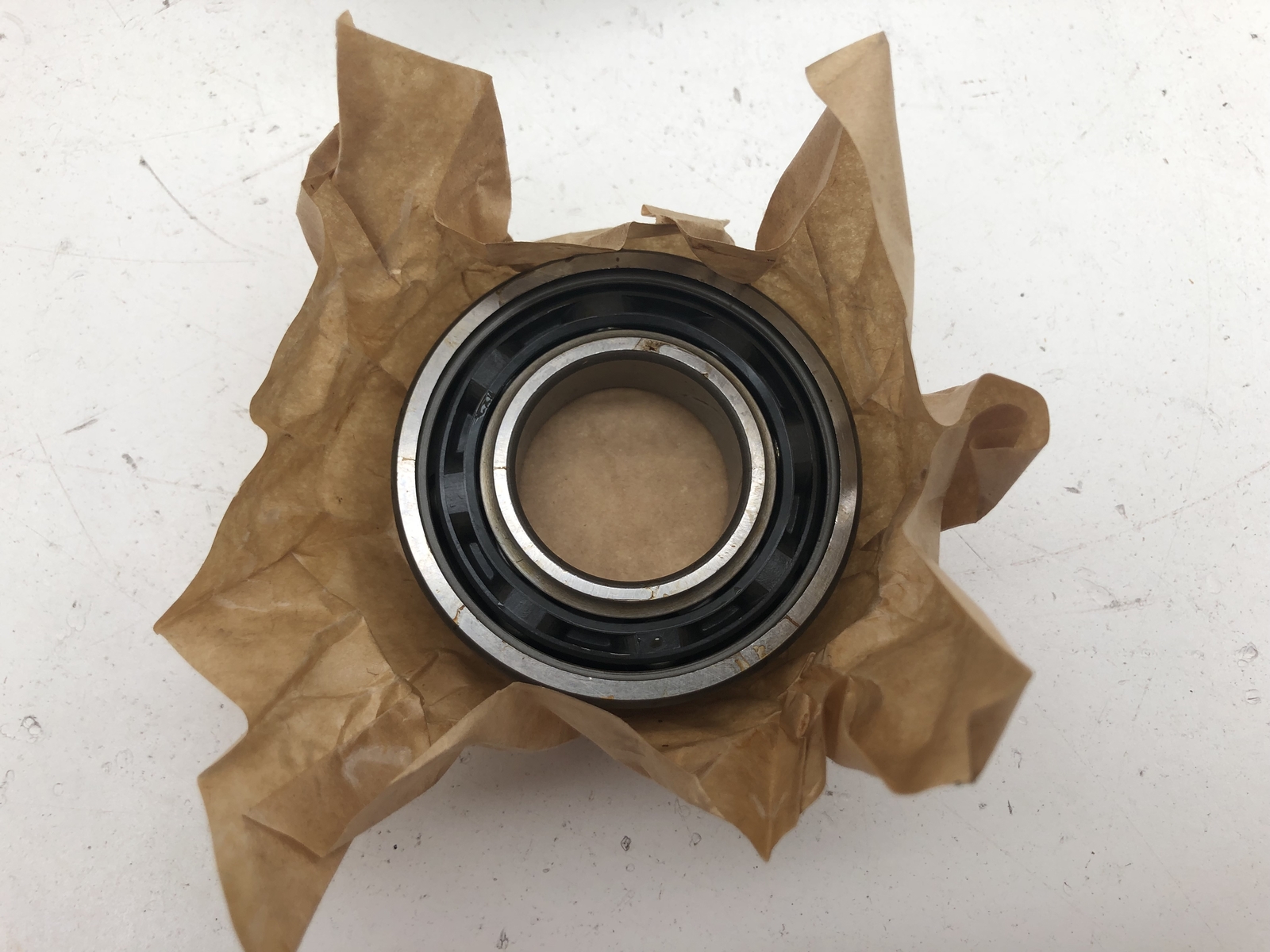 (QTY. 4) MRC BEARINGS 207SF ABEC1 BALL BEARINGS