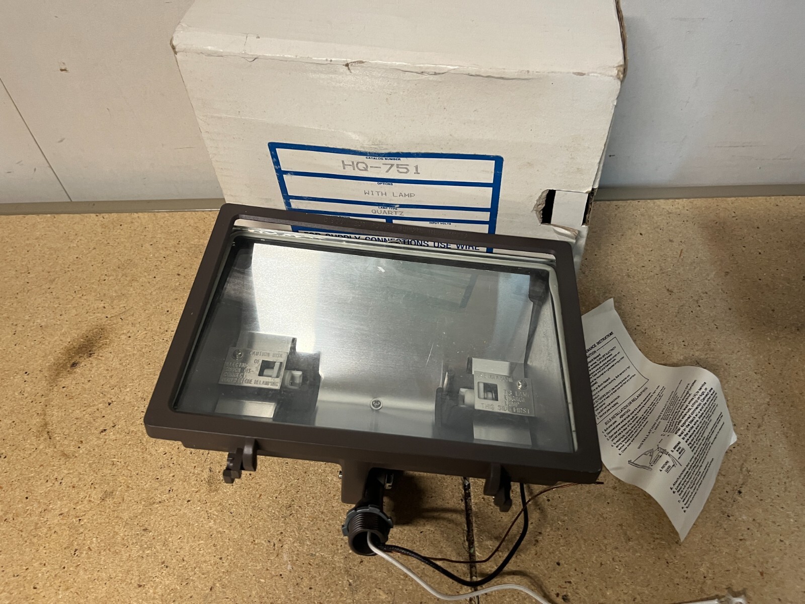 North Star Lighting HQ-751 Wet Location Floodlight Quartz 120V 500W READ! C49