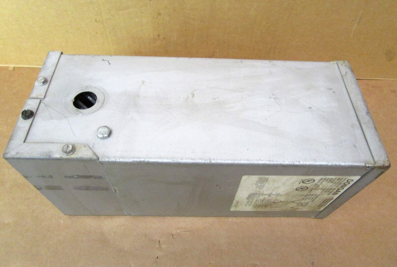 Dongan Single Phase Transformer 1.5kVA 240×480 PRI Volts 120/240 SEC Vol 50832HM