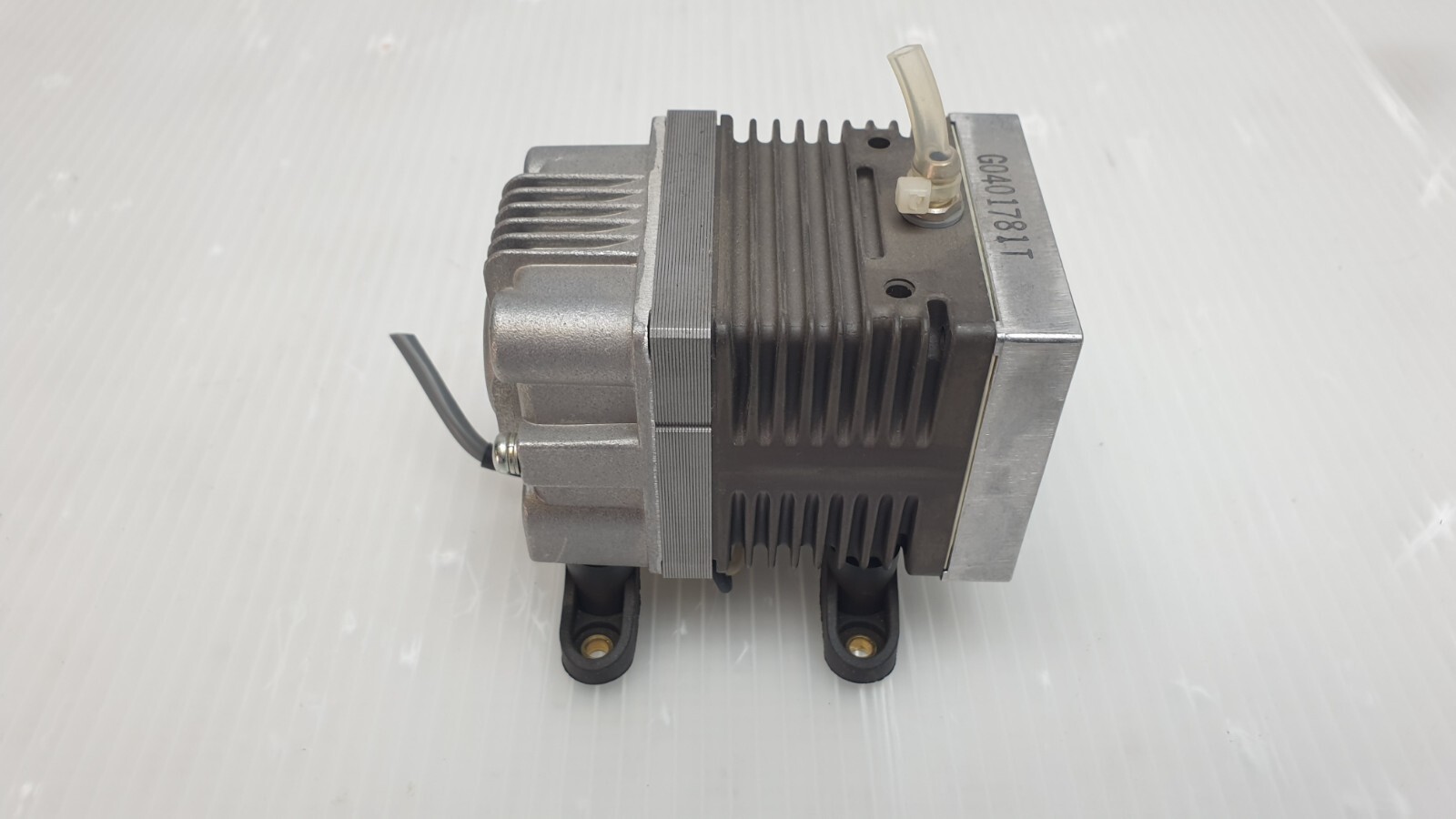 Medo USA Inc. AC0102-A1043-D2-0511 Pump – 115V AC 50/60Hz 0.28A, 2.84psig | Used