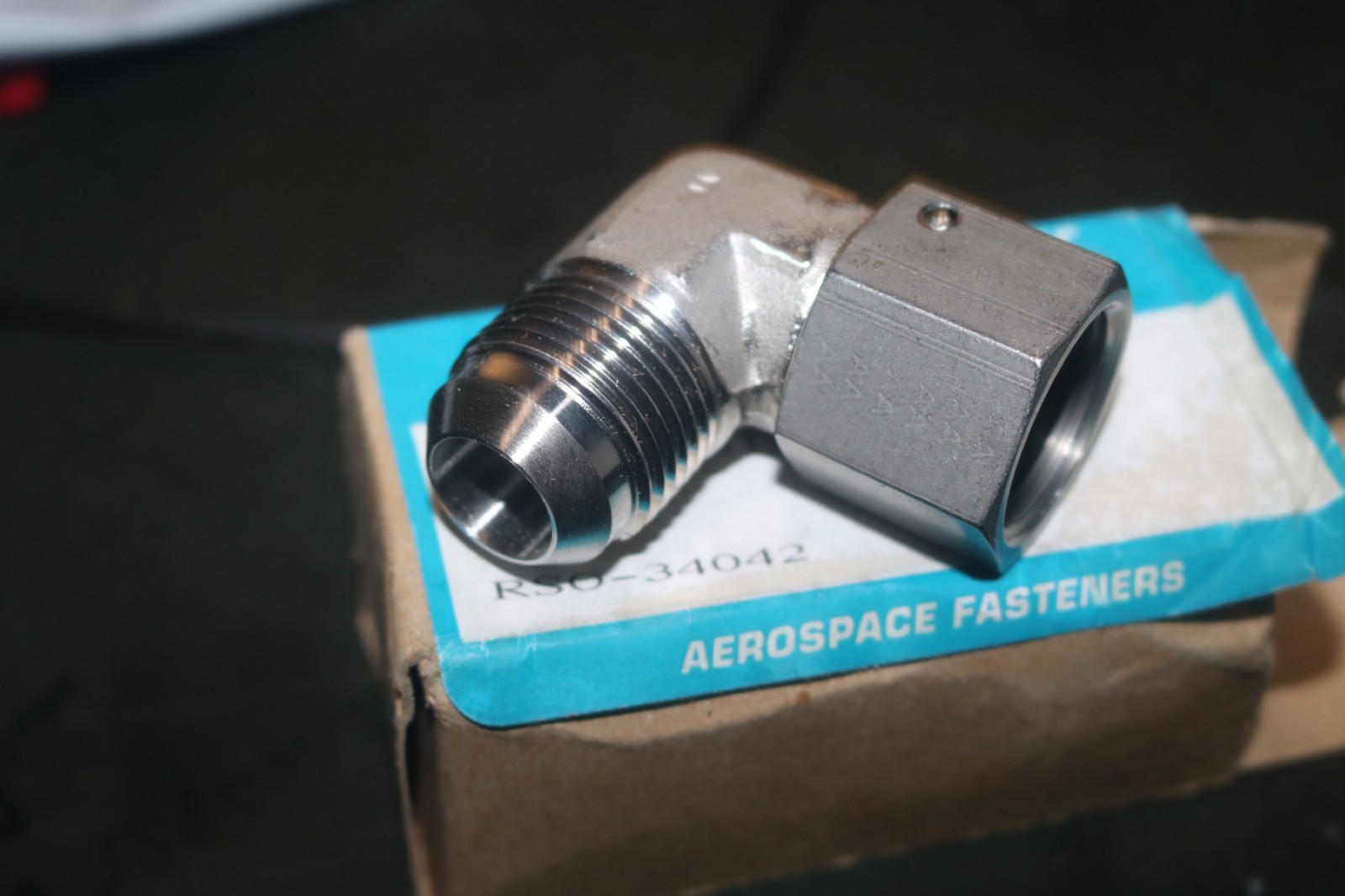 NOS 90 deg flared tube swivel elbow Ms51521B12S 1 1/16 4730-01-514-0796