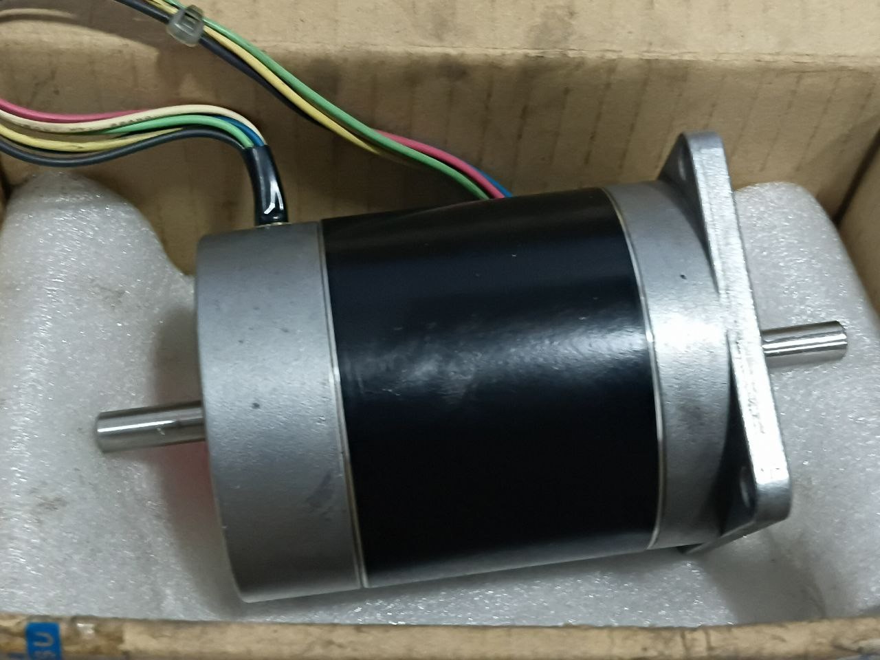 Oriental Motor Vexta PH268-21B Stepping Motor 2-Phase 1.8° Deg/Step 54VDC 1.5A