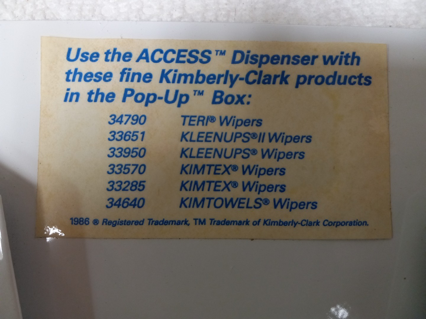 Kimberly Clark Professional Access Dispenser 73900