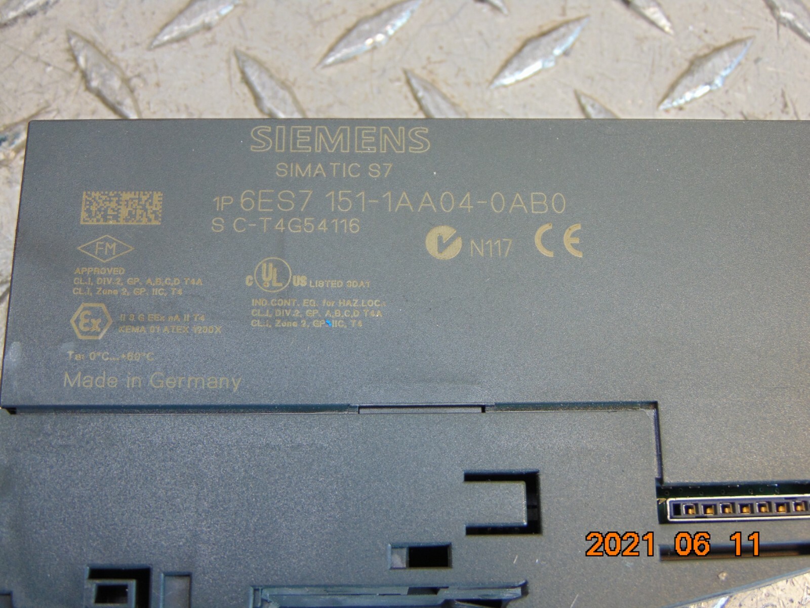 SIEMENS 6ES7 151-1AA04-0AB0 SIMATIC S7 MODULE – FREE SHIPPING
