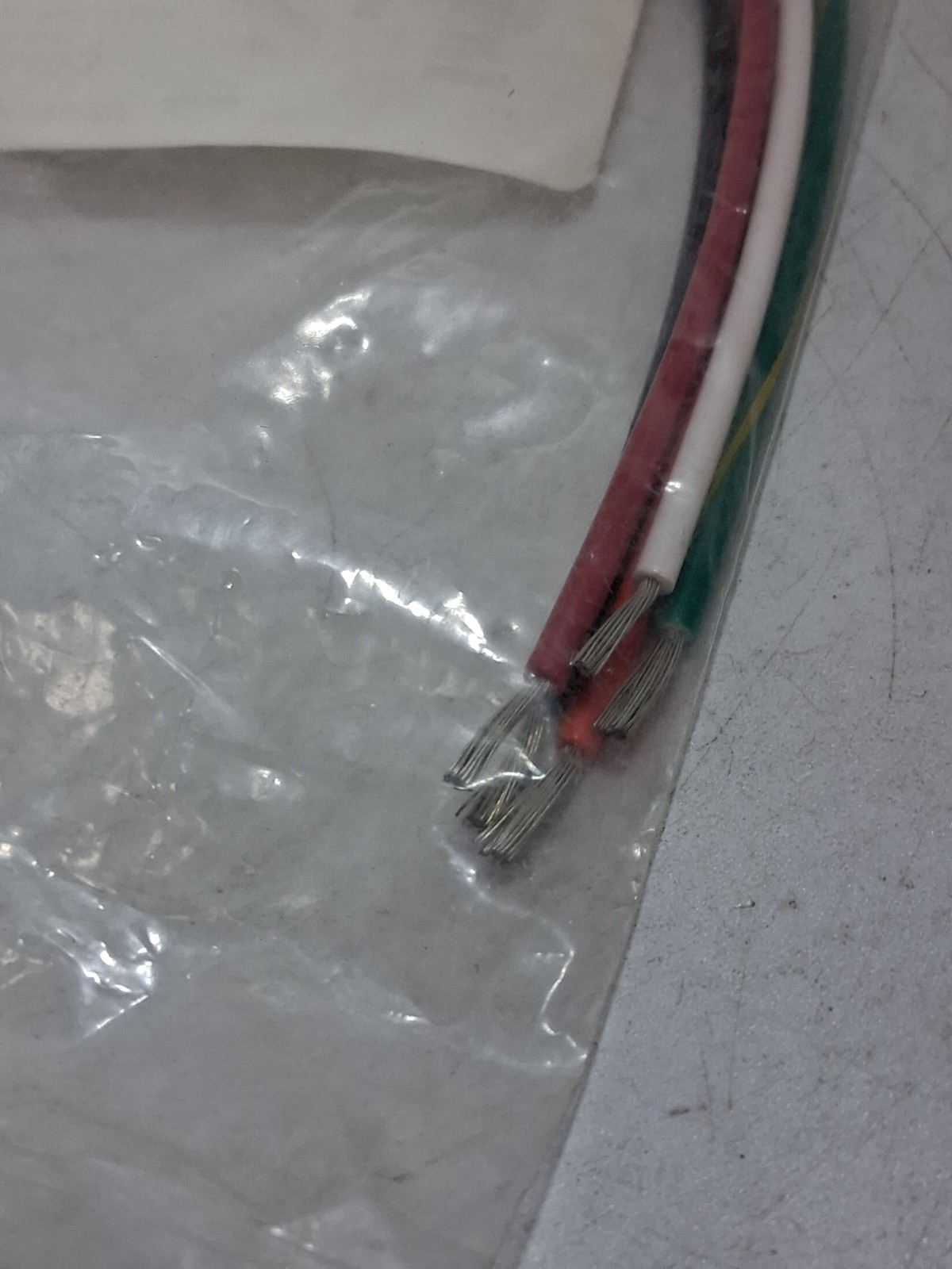 WOODHEAD 1R5006A20A120 (1300130493) 5P MALE STRAIGHT 12IN PVC LEADS NIB