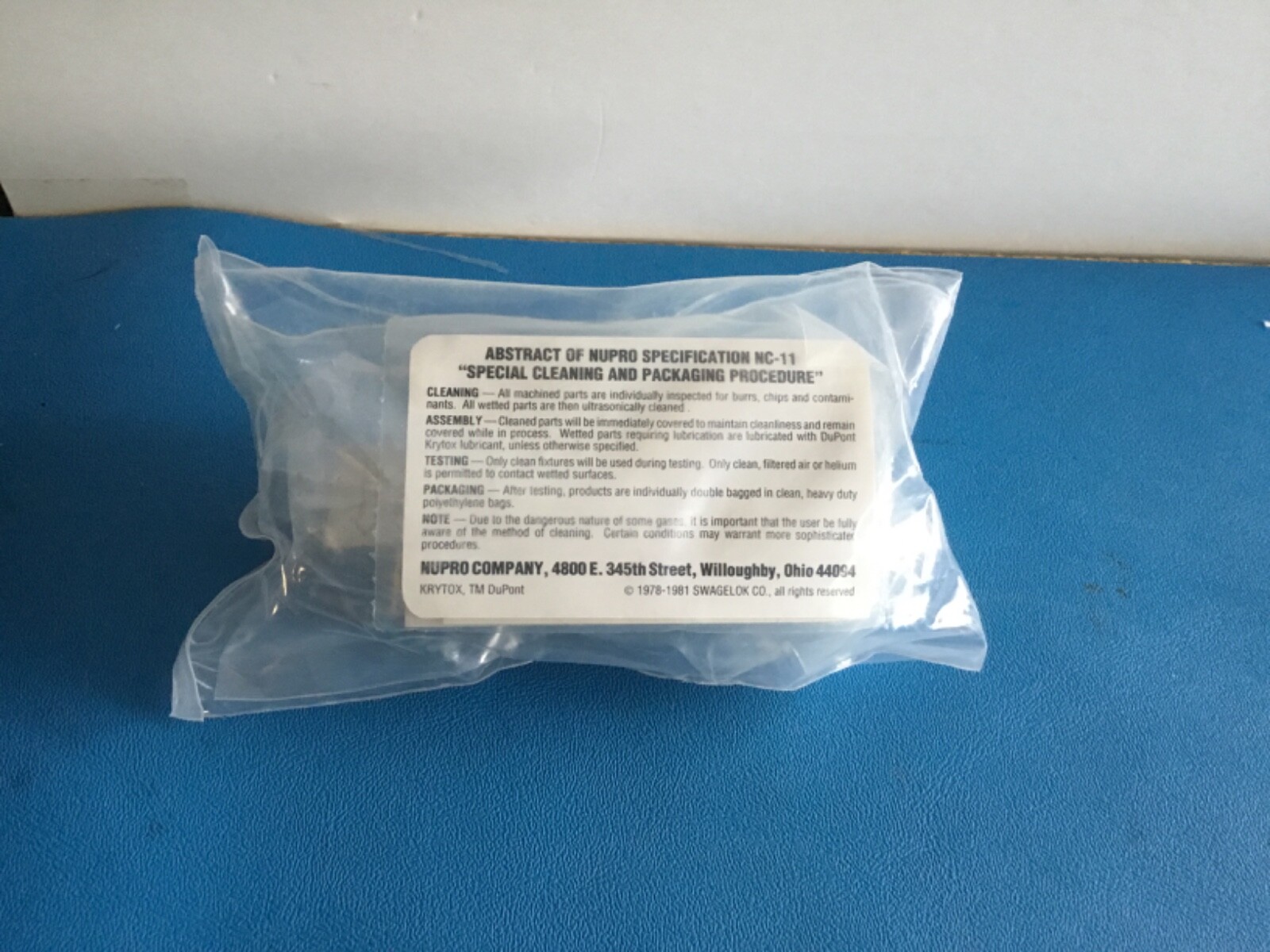 Swagelok Bellow Nupro Valve 1/4″ VCR x FVCR, SS-4BK-TW-1C new in bag