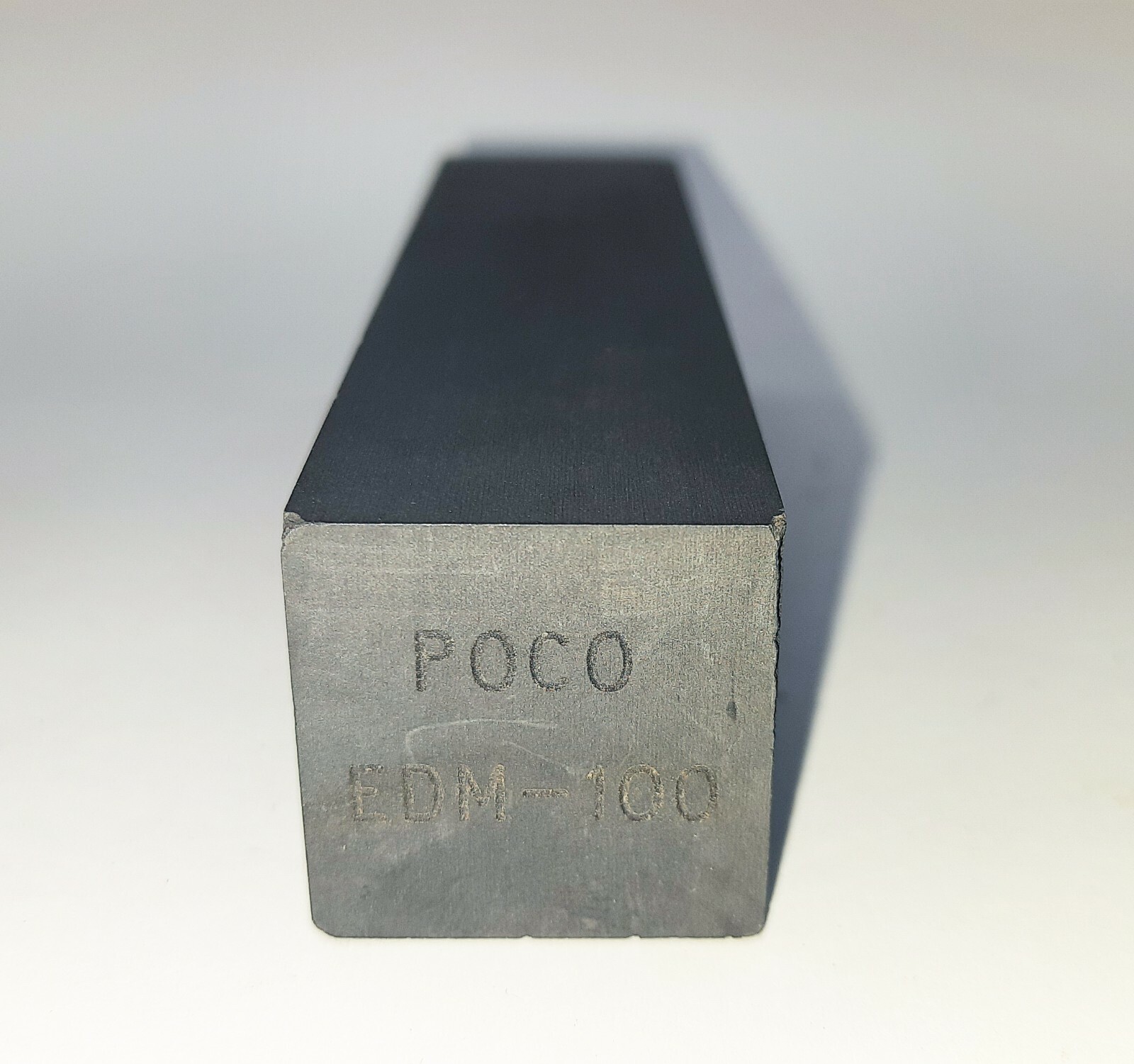 UNOCAL POCO EDM-100 GRAPHITE BLOCK 104 X 26 X 26 mm – NEW – OLD STOCK