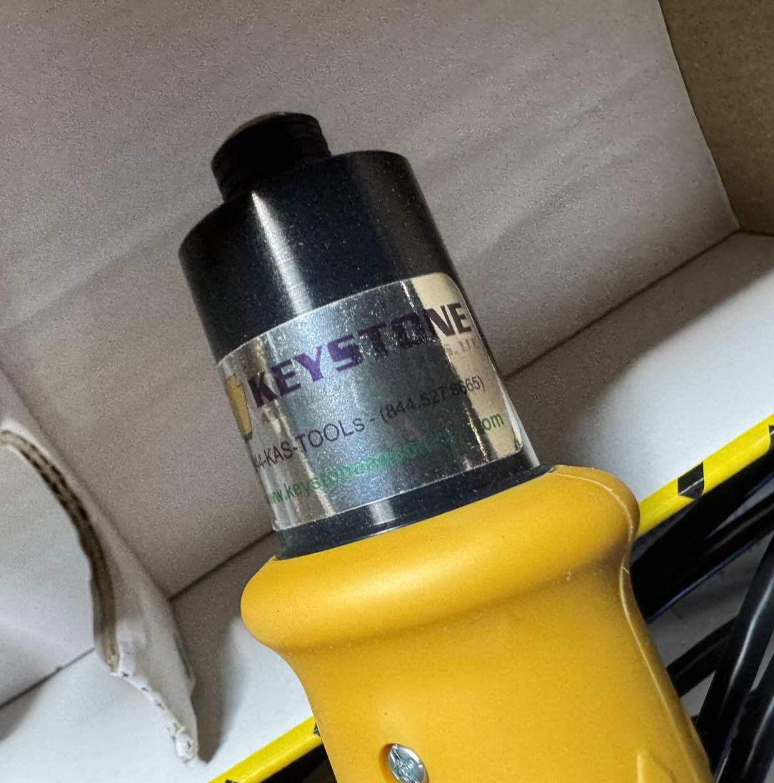 Atlas Copco EBL12 8431017011 Screwdriver 0.2-1.2 Nm w EBL Drive 8431 0170 70 New