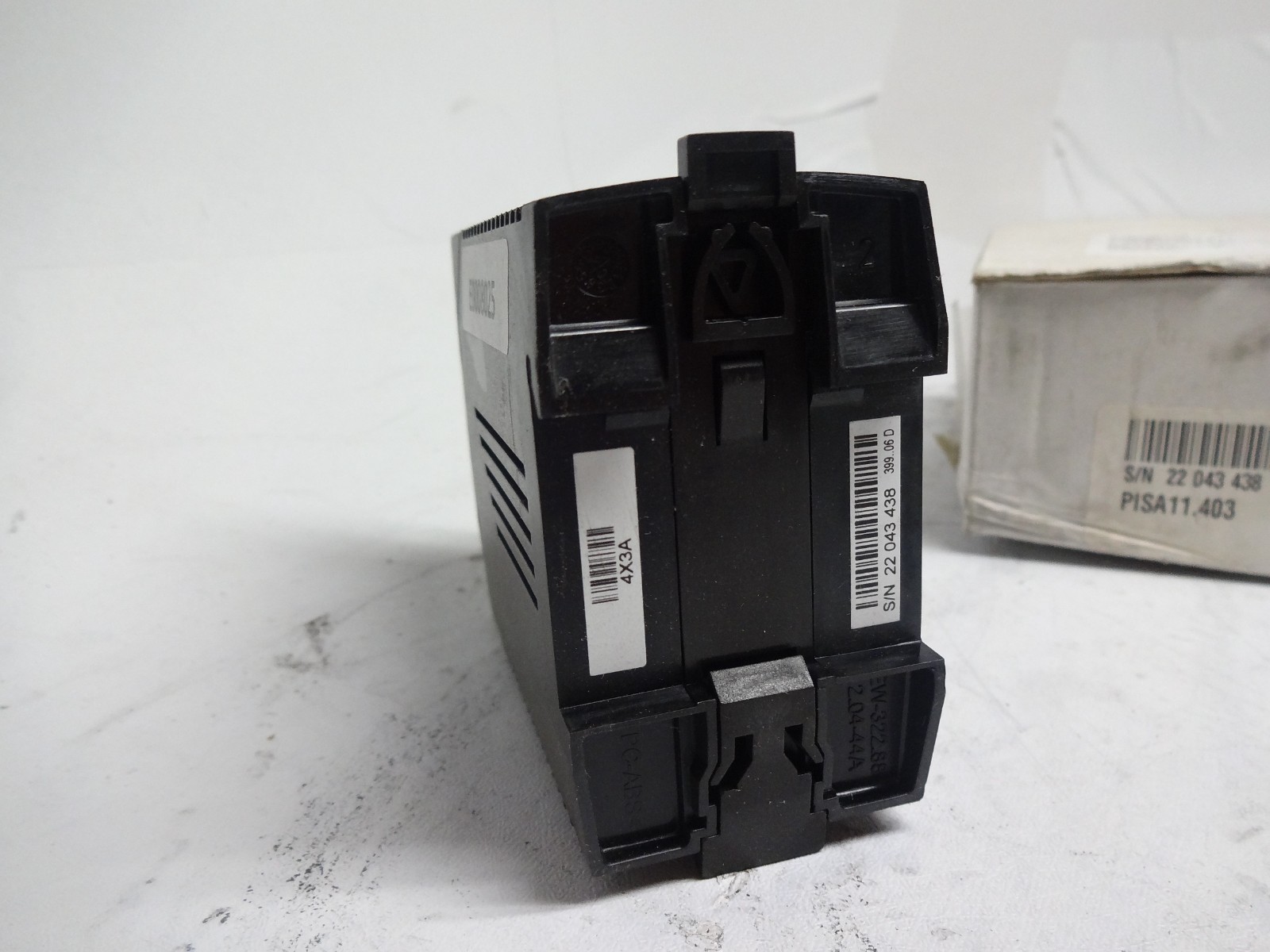 New PULS PISA11.403 Protection Module