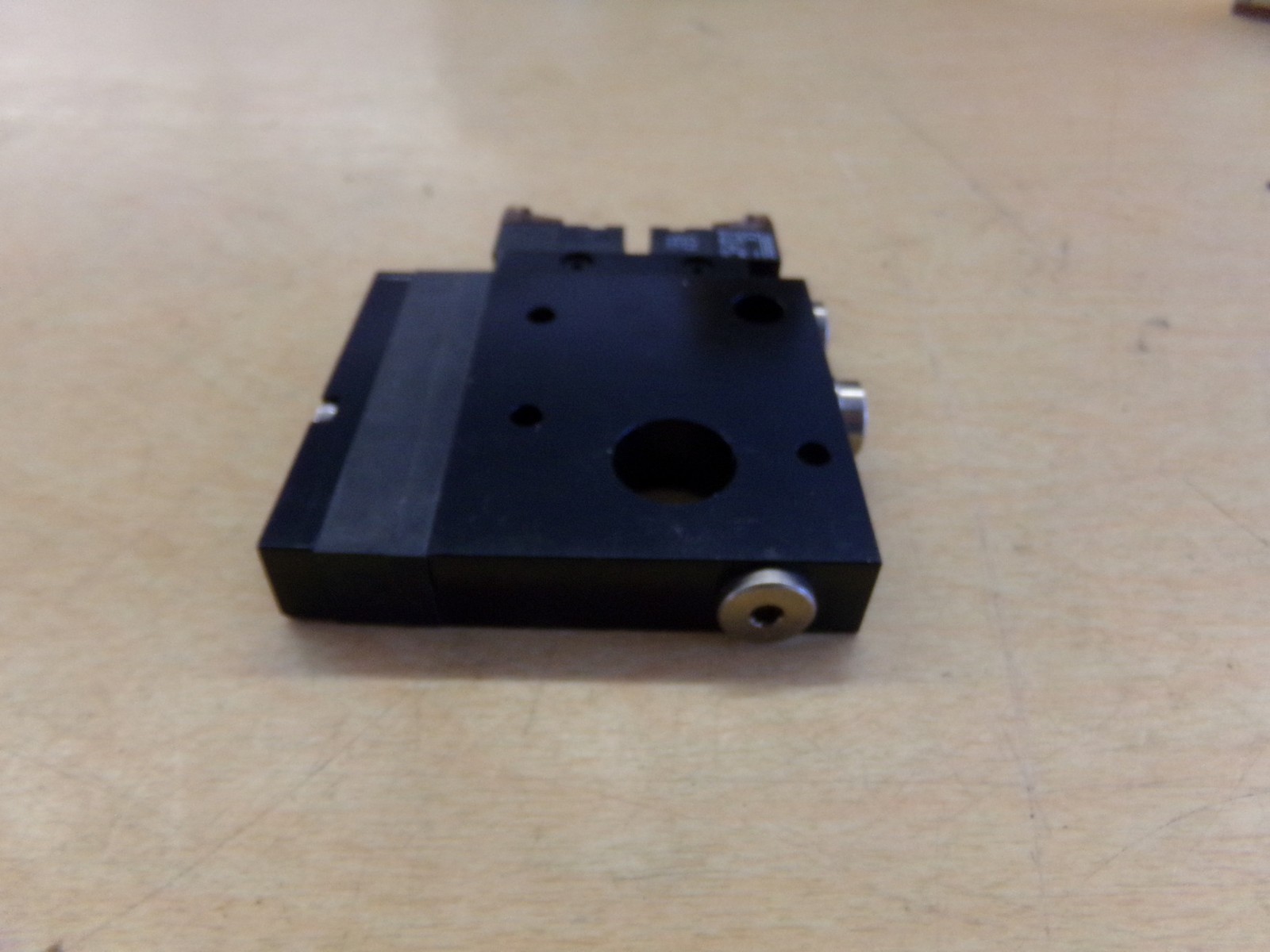 Pneumadyne N371/1 24V DC QTY:2 w/ Bracket *FREE SHIPPING*