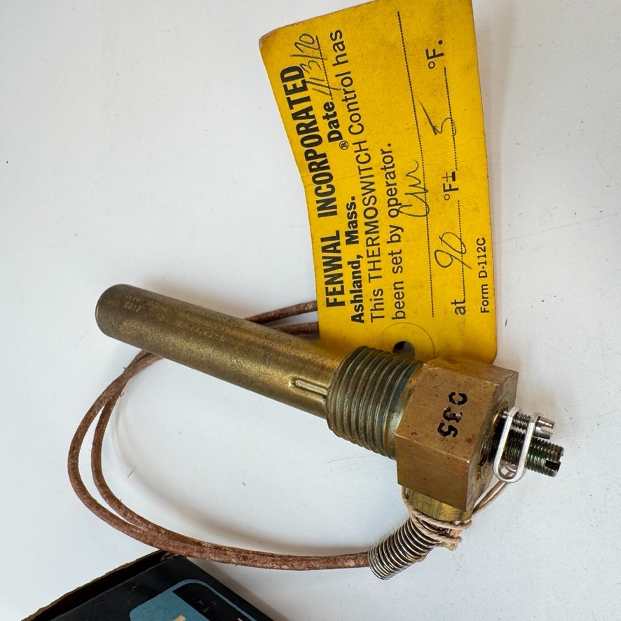 Fenwal Thermoswitch 17121-0 Thermostat 90 Degree F