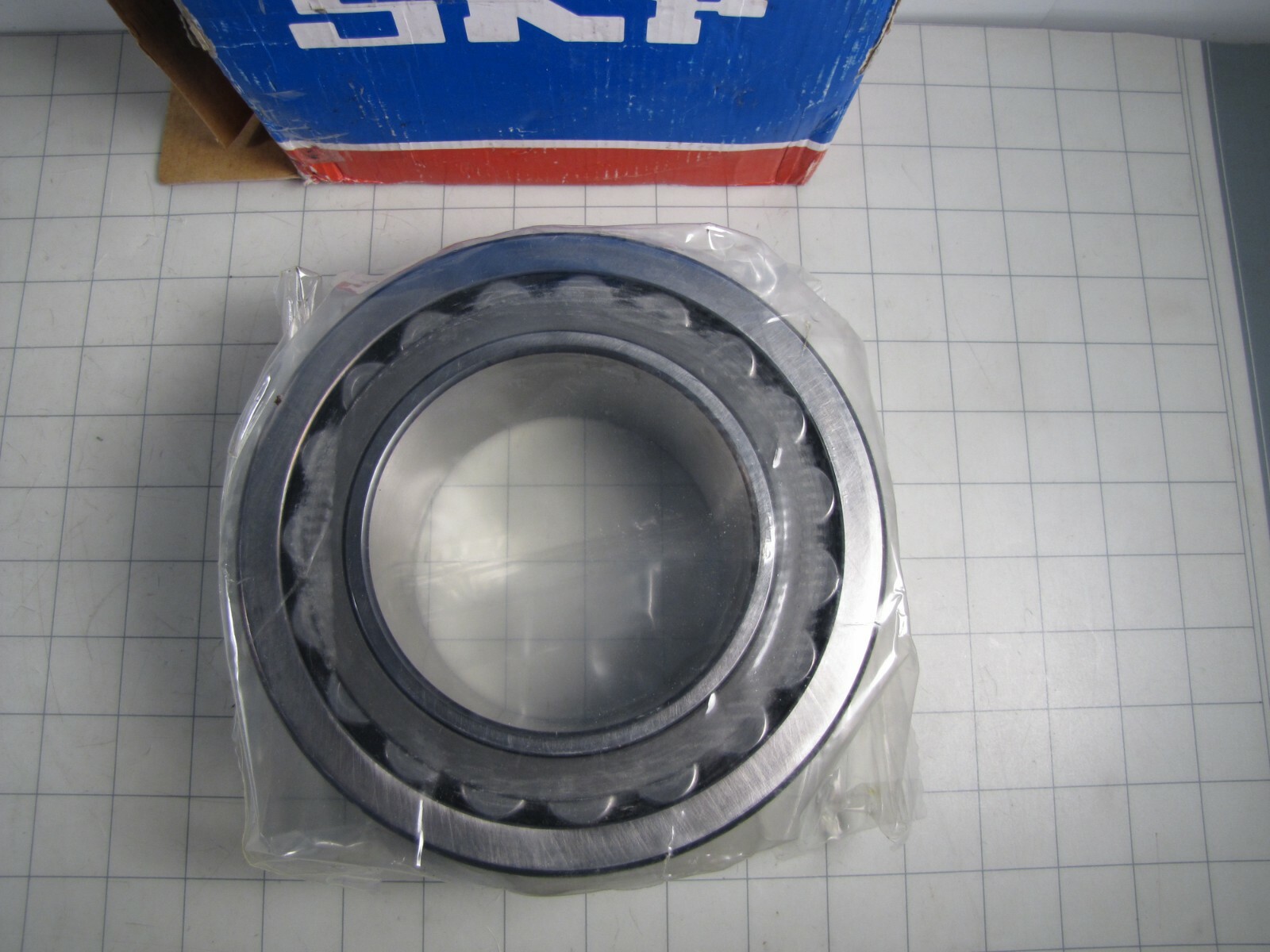 SKF Explorer 23220 CCK/C2W33 Spherical Roller Bearing 100mm Bore 180mm OD NEW