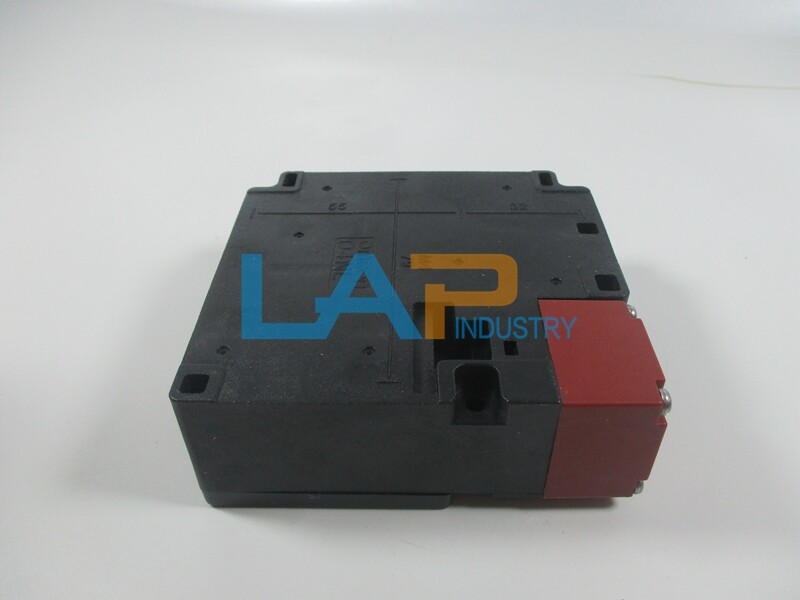 1PCS NEW FOR OM D4NL-2FFG-B Safety Door Switch