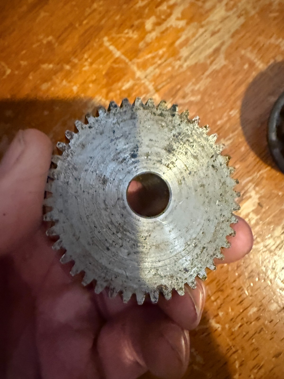 Boston Gear Spur Gear Steel Inch 20 Pitch 0.500″ Bore 2.350″ OD 0.500″ Face YA45