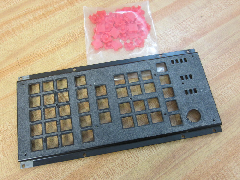Fujitsu YES3137-061 Keyboard N86D-3137-R001/02 Face Plate w/Keys+Hdw Only