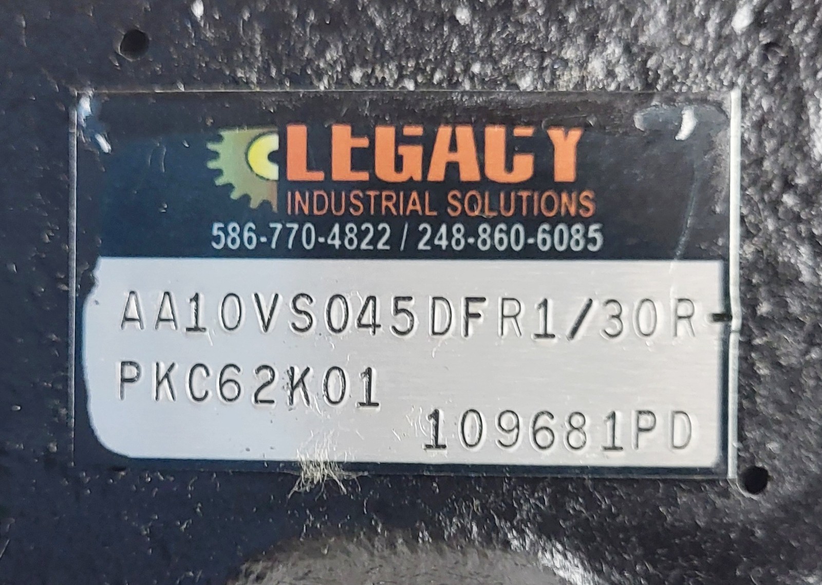 NEW REXROTH AA10VS045DFR1/30R-PKC62K01 LEGACY AXIAL PISTON PUMP