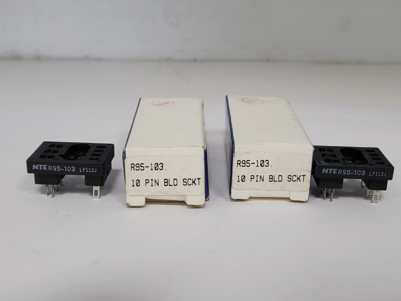 NTE R95-103 RELAY SOCKET MINI BLADE 10 PIN (LOT OF 2) NIB