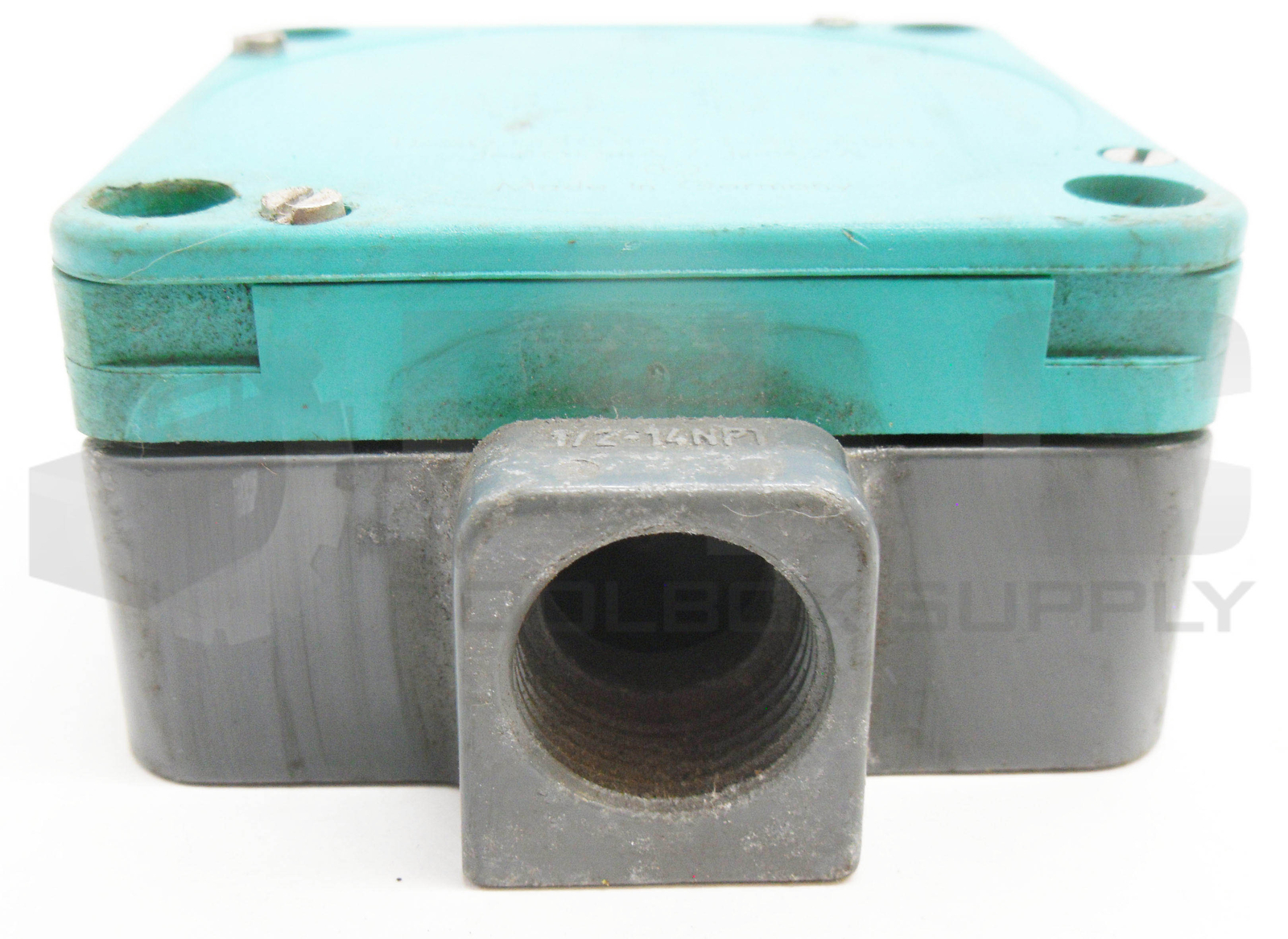 PEPPERL + FUCHS NJ50-FP-WK INDUCTIVE SENSOR 20-250V 45-65HZ 3.2A 19037
