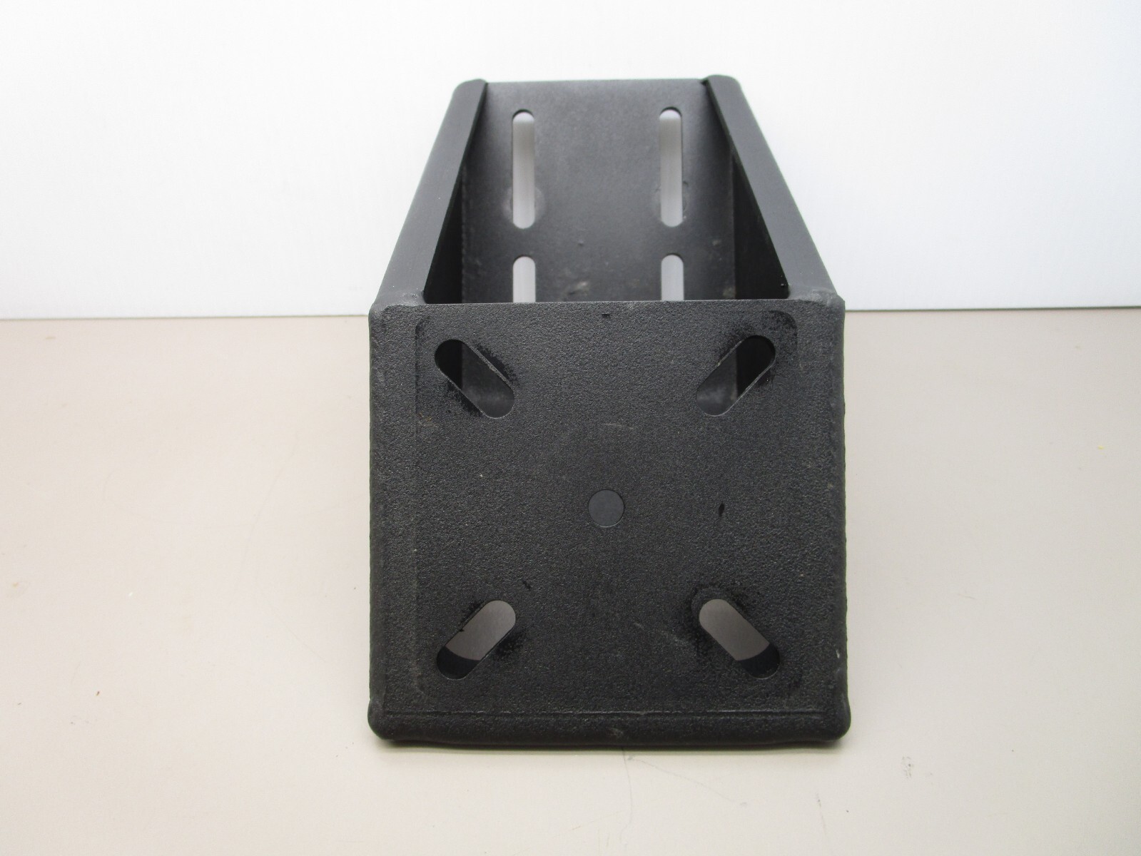 Gamber-Johnson DS-STEP Offset Universal Mounting Step
