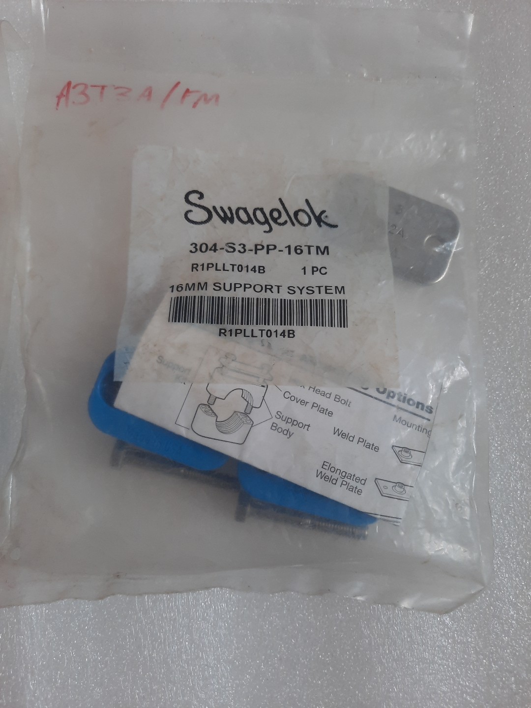 Swagelok 304-S3-PP-16TM 16MM Support System R1PLLT014B lot of 2 pcs
