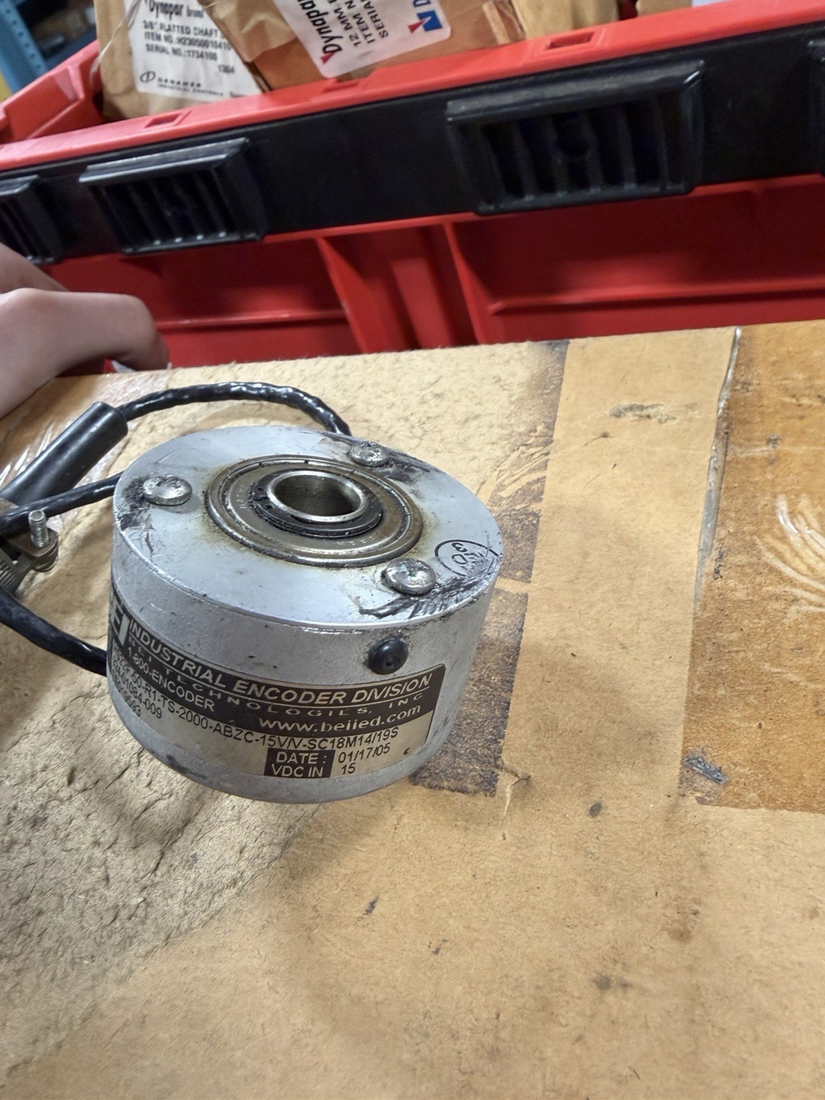 BEI HS22F-50-R1-TS-2000-ABZC-15V/V-SC18M14/19S 924-01084-009 15VDC USED