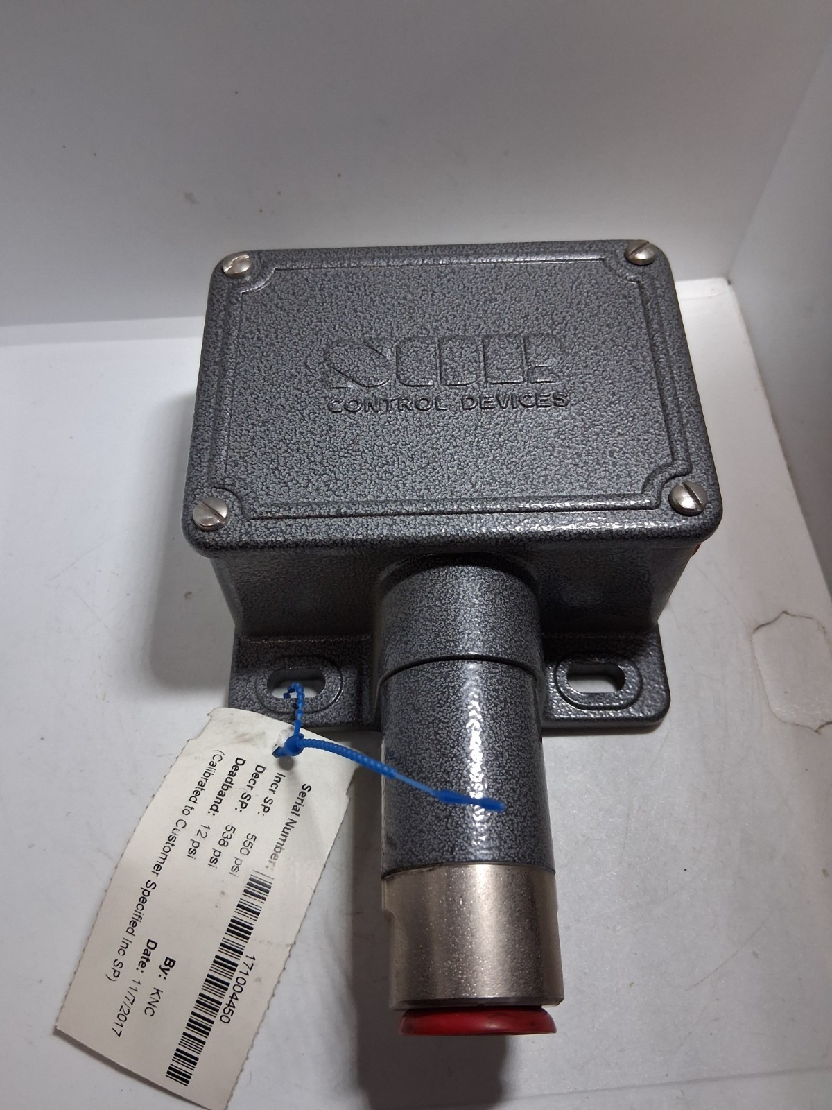 SOR 9NN-Y45-S1-F2A-TTX PRESSURE SWITCH 200-1750PSI ADJUSTABLE RANGE NNB