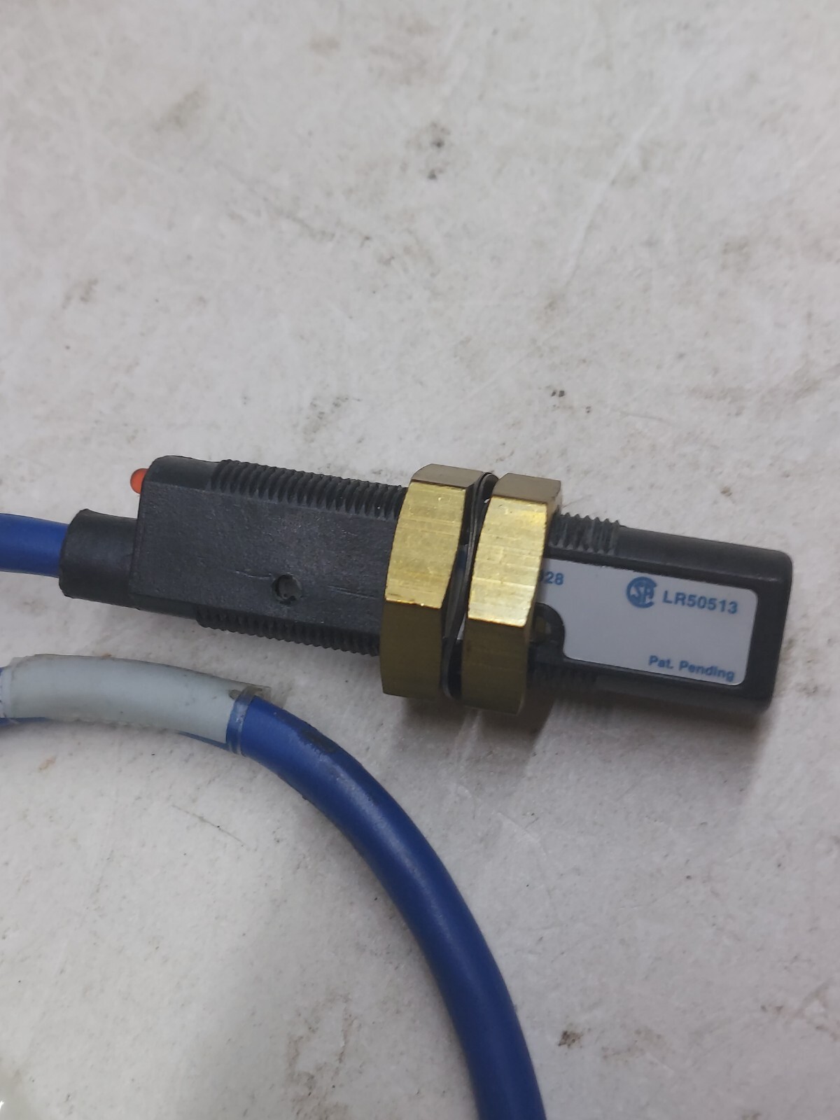 (AMAT) 0090-16022 Cutler-Hammer 11100R6517 PHOTOELECTRIC SEN Excellent Condition