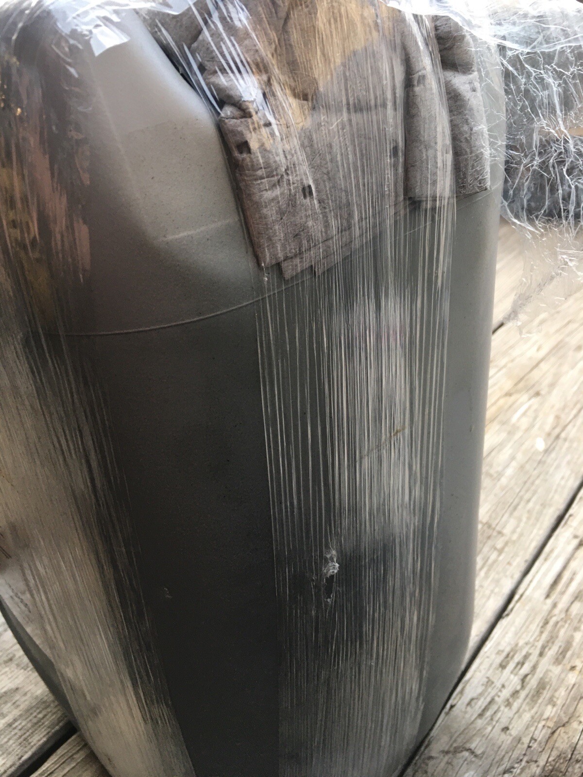 Mobil 104097 Gear Oil: Synthetic, SAE Grade 140 H1 Food Grade. 5 GAL 👀 GR8 BUY