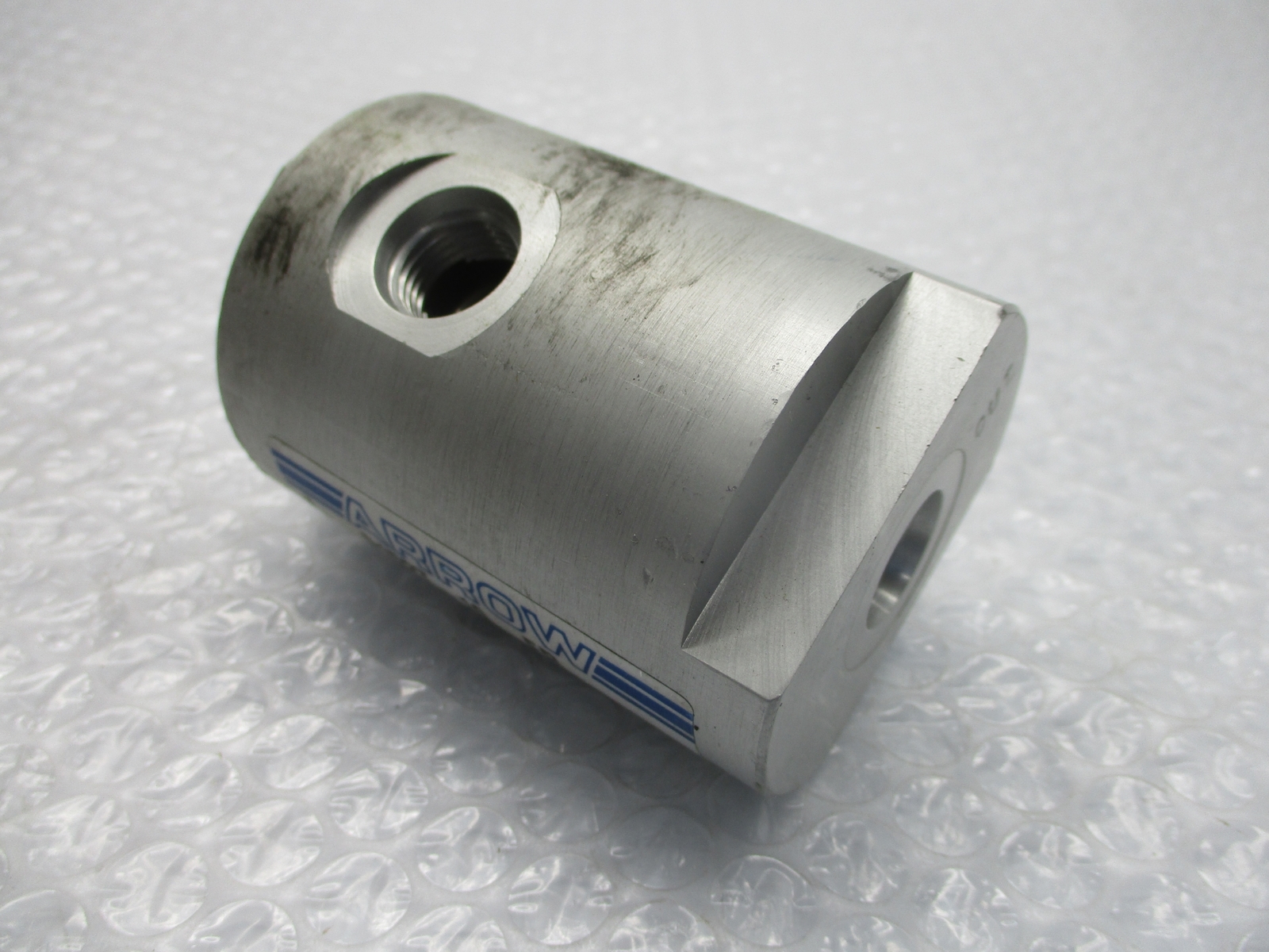 ARROW 9152 -10 ER 9/16 SAE T FILTER UNMP