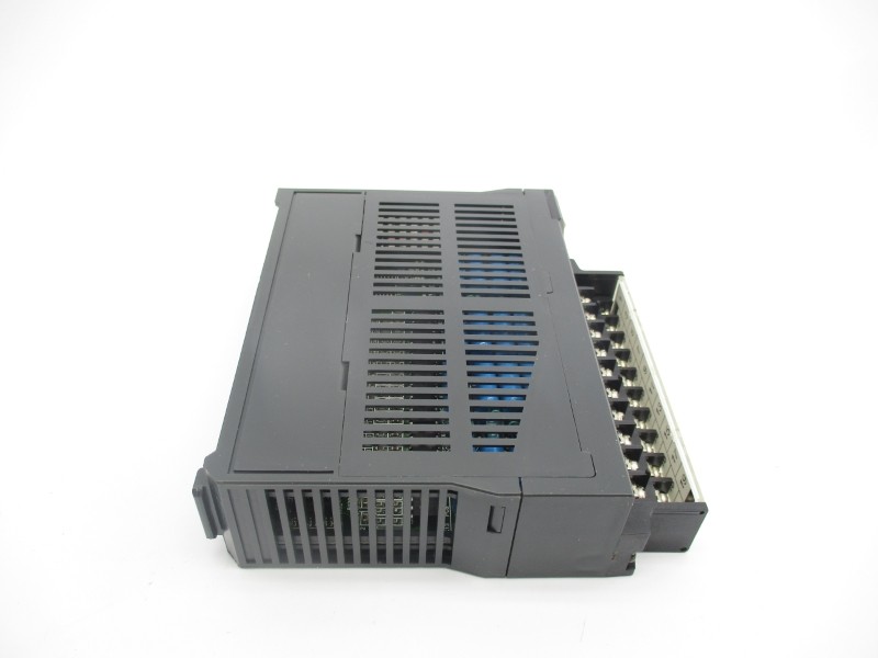 IDEC PF3S-N16A1 100-120VDC NSMP