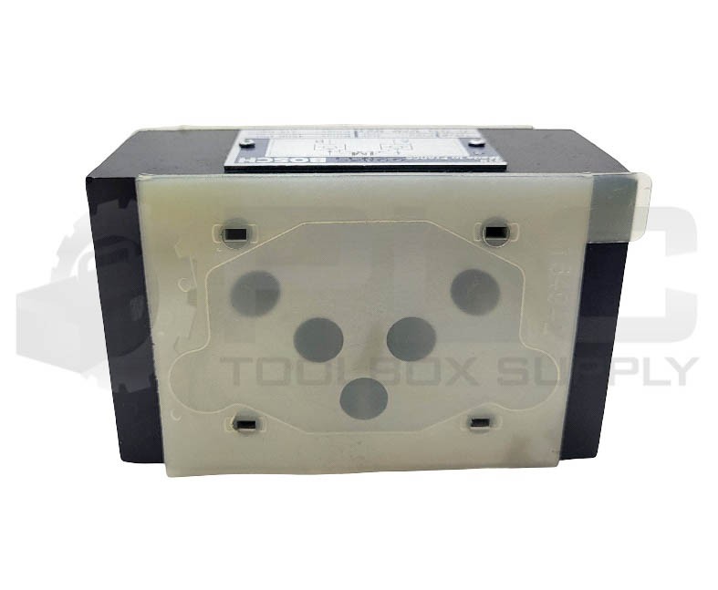 NEW BOSCH 0 811 020 027 CHECK VALVE BLOCK 315 BAR 4500 PSI