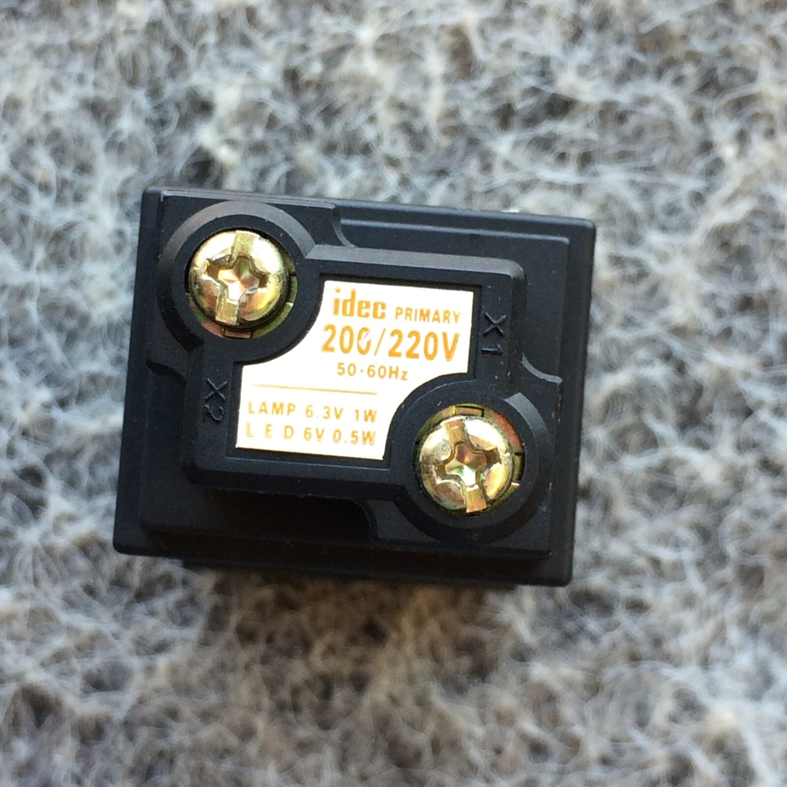 IDEC S1 IEC/EN 60947-5-1 90105 SQUARE SIZE SHAPE Illuminated Switch