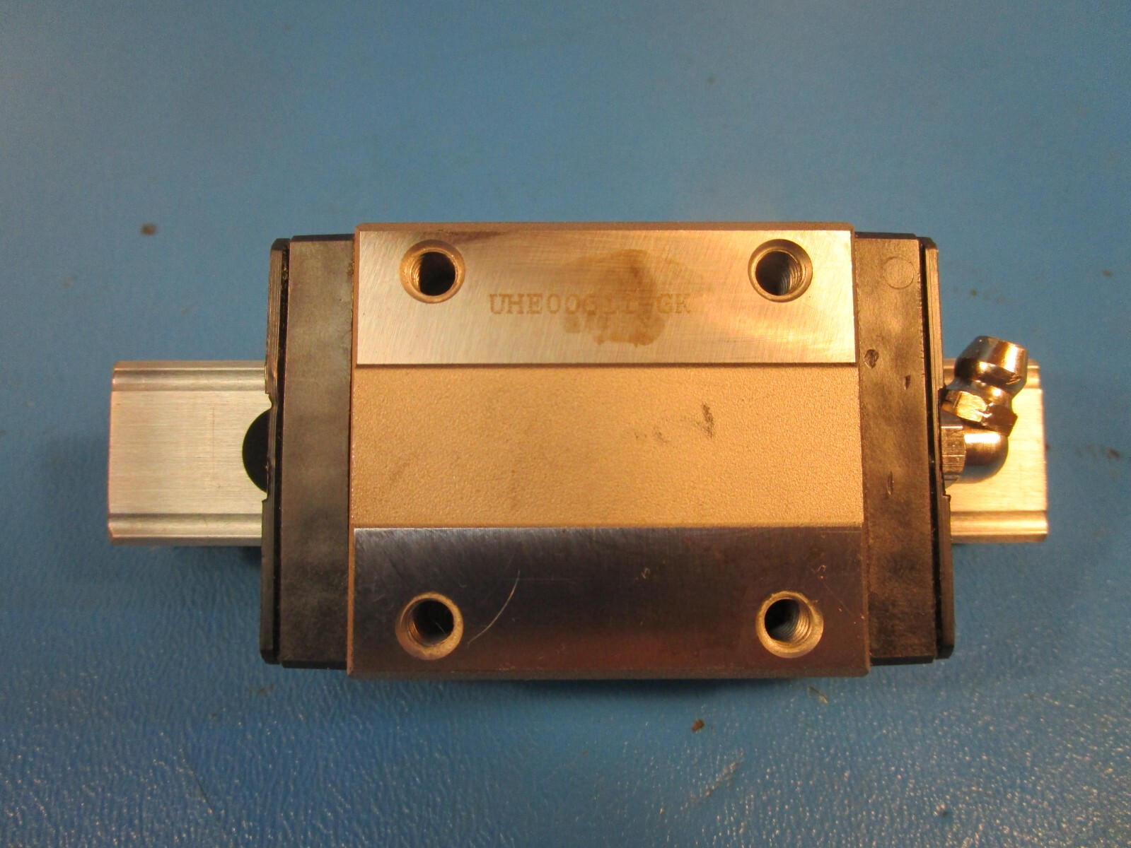 THK SR20W1SS C1 + 100L, One SR20W Linear Guide Block on a 100mm Rail
