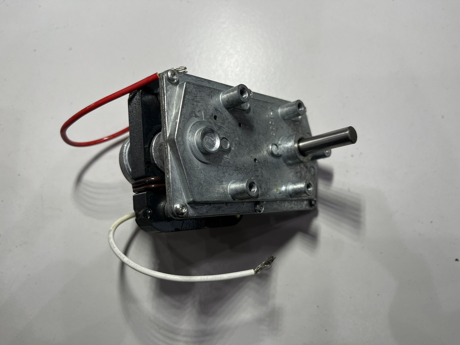 Dayton 1L452 Shaded Pole Gear Motor New Free Shipping