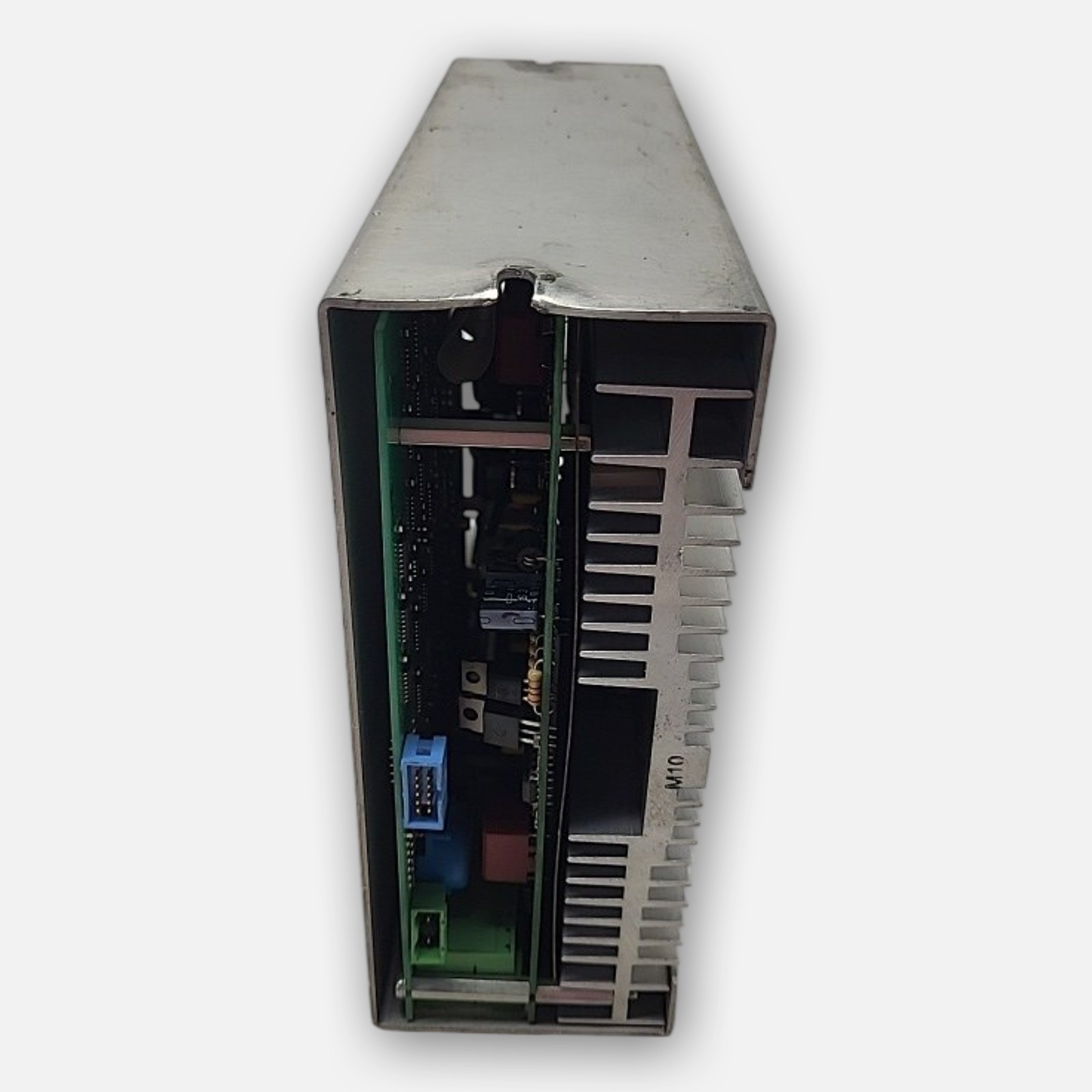 BAUMULLER NURNBERG BUS3-15/30-31-010 SERVO DRIVE DC 310V, 15A