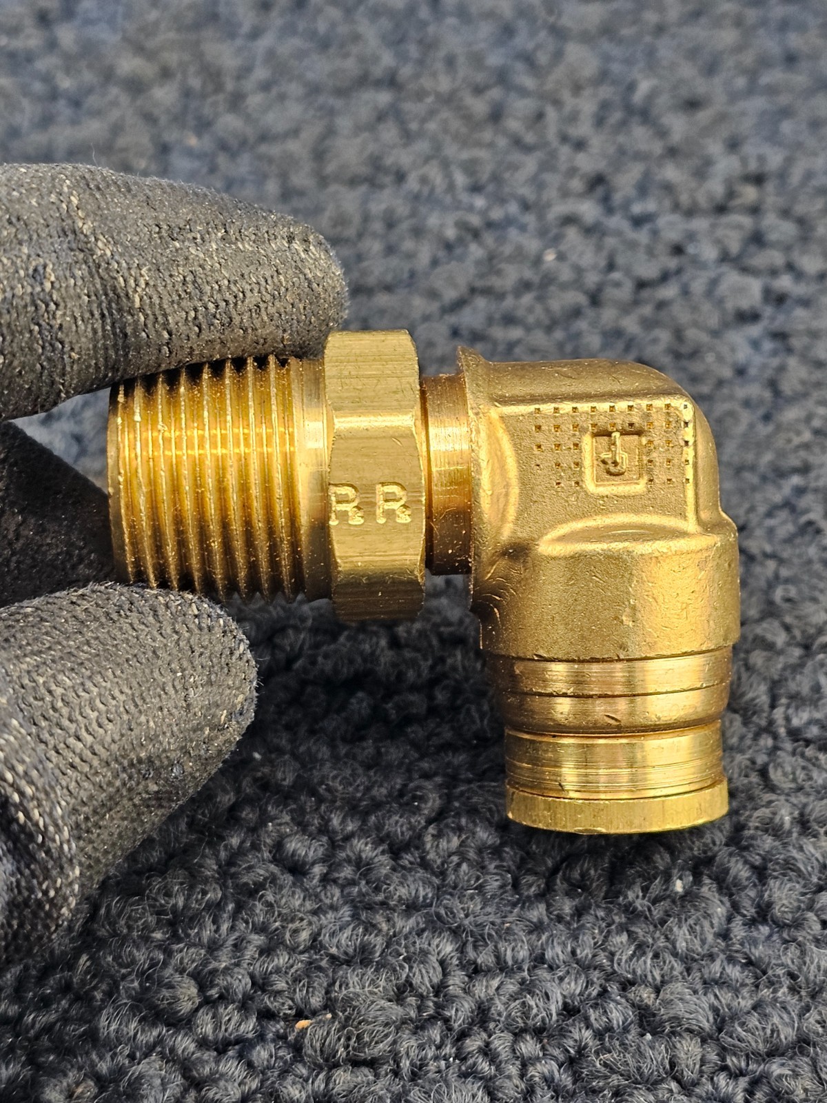(QTY 2) Parker Tube Fitting Push-to-Connect 90 Degree Elbow