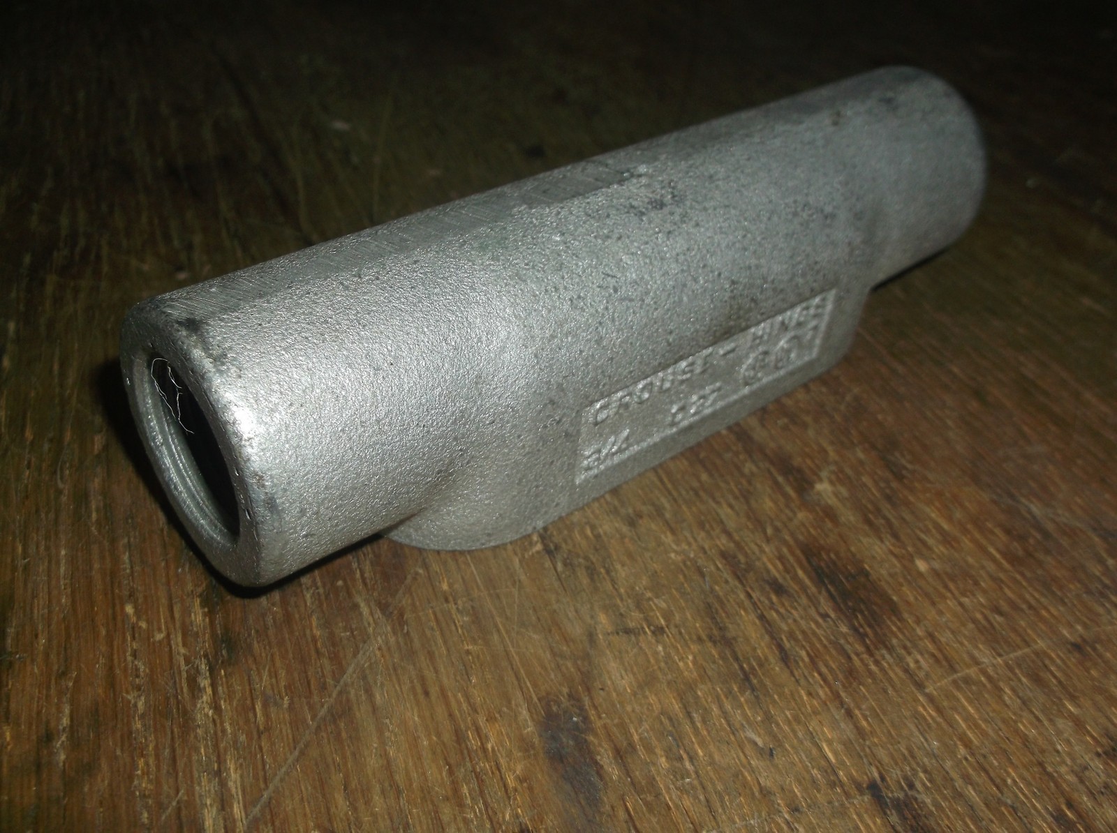 Crouse Hinds C27 3/4″ Conduit Body 6.5 CU IN *FREE SHIPPING*