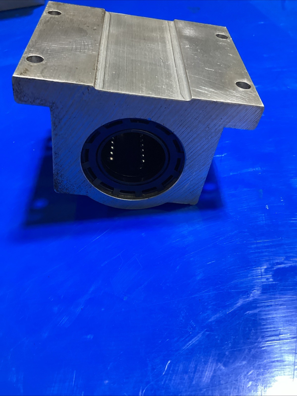Thompson Super Ball Bushing Linear Bearing Pillow Block SPB16