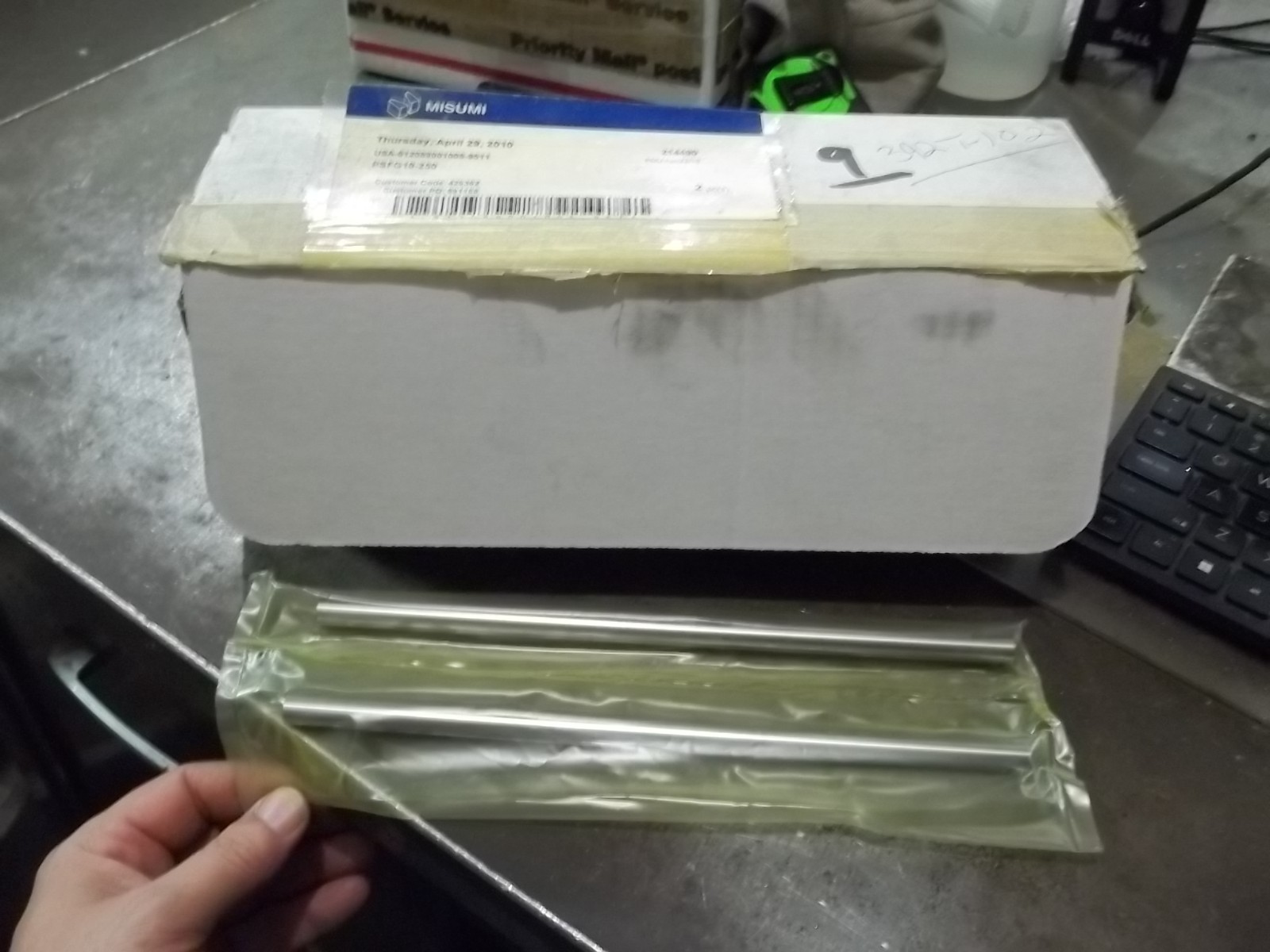 LOT OF 2 NIB MISUMI PSFG10-250 STRAIGHT LINEAR SHAFT (422)