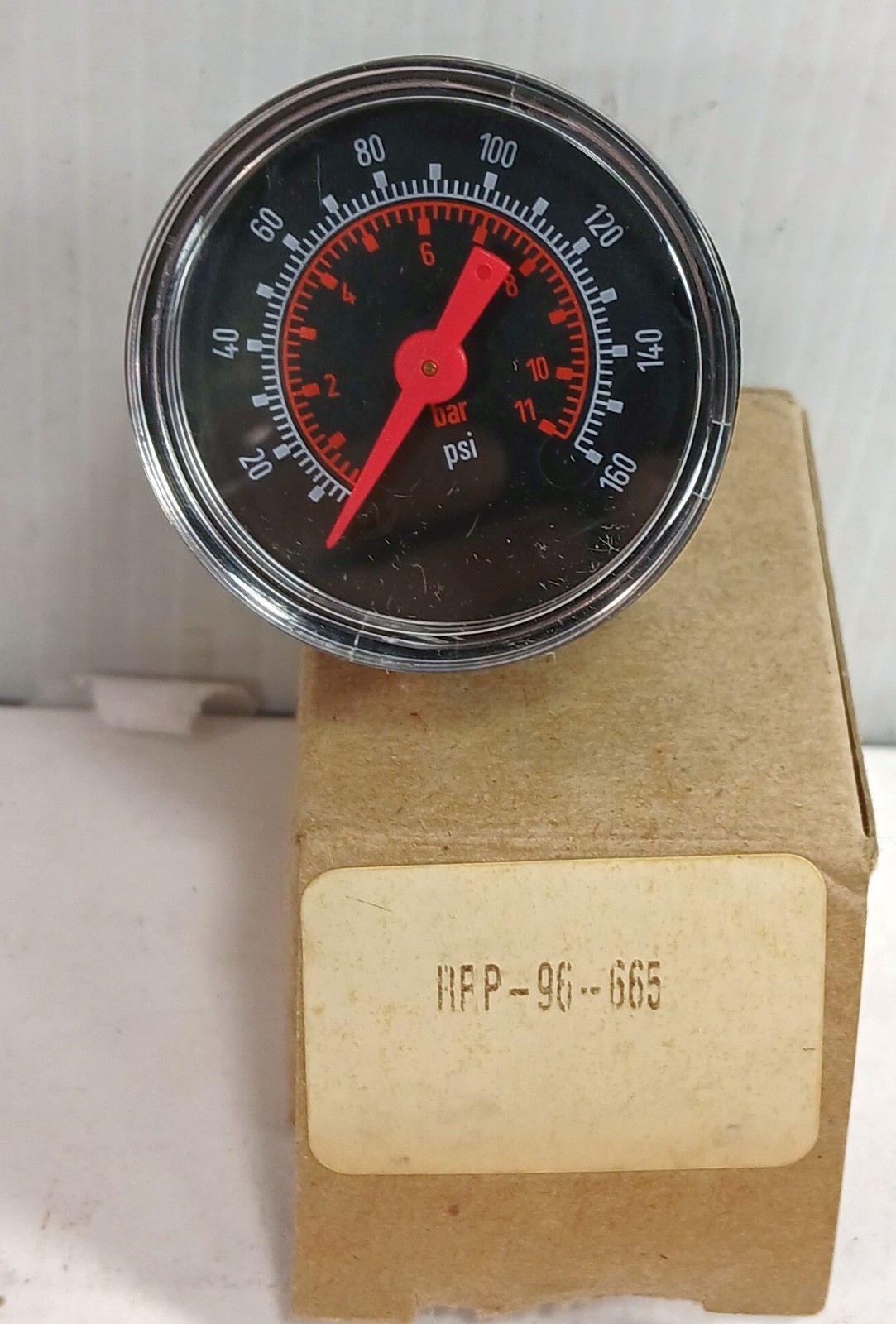 1 NEW UNBRANDED RRP-96-665 40MM 160PSI/BAR PRESSURE GAUGE NIB ***MAKE OFFER***