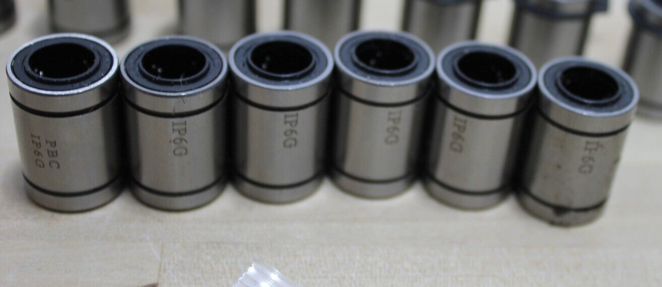 DAYTON 2CNJ9 Linear Ball Bearings, Closed, Bore 3/8 In 2CNJ9 (LOT of 15)