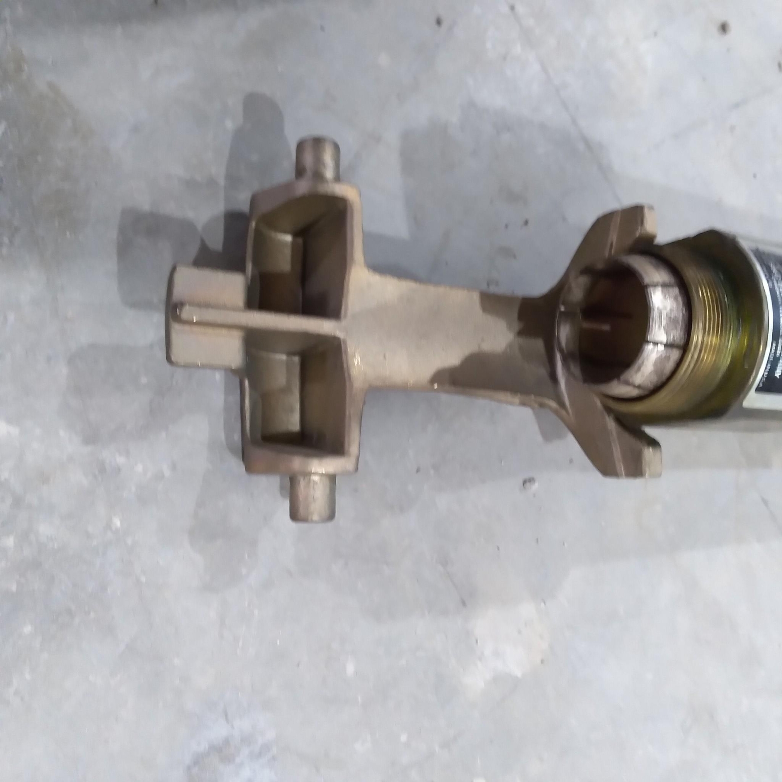 S & C POWER FUSE HOLDER-INDOOR 4Z 866 32R2 14.4-17.0KV 200E SM-4