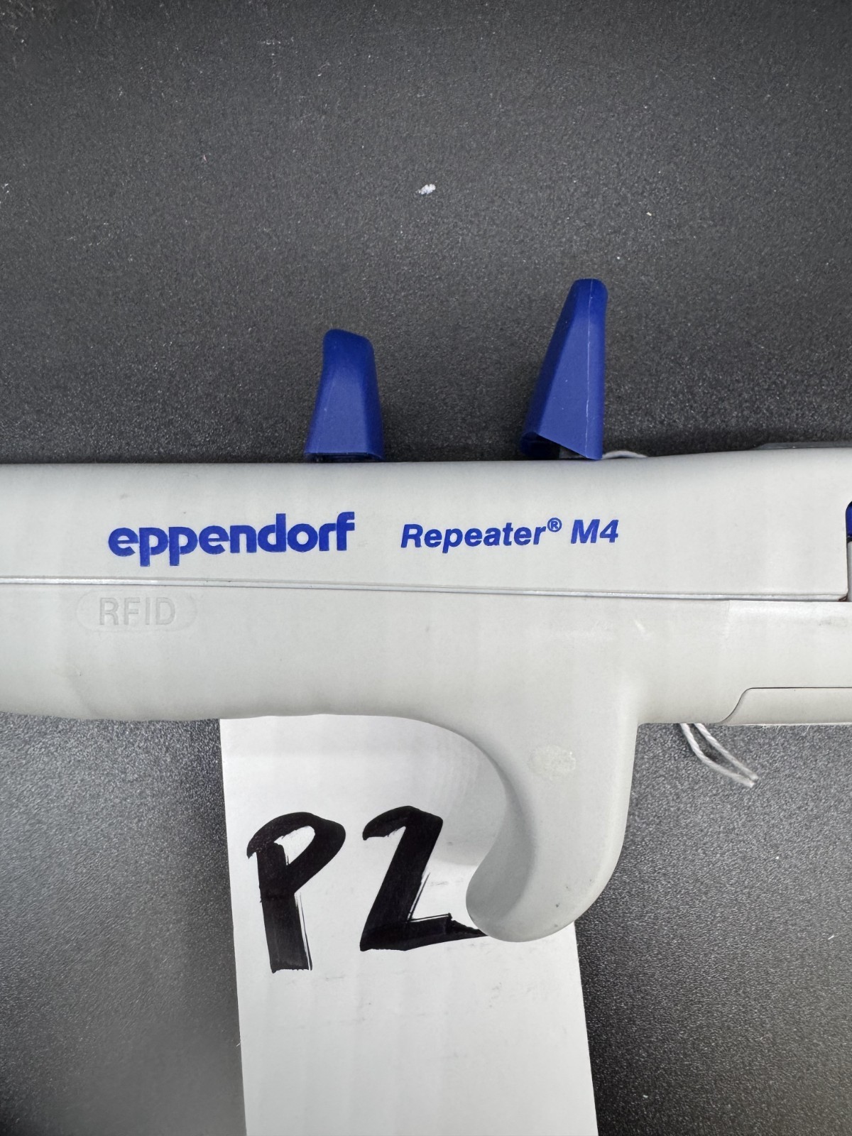 Eppendorf™ Repeater™ M4 Manual Handheld Pipette Dispenser 1 uL – 10 mL